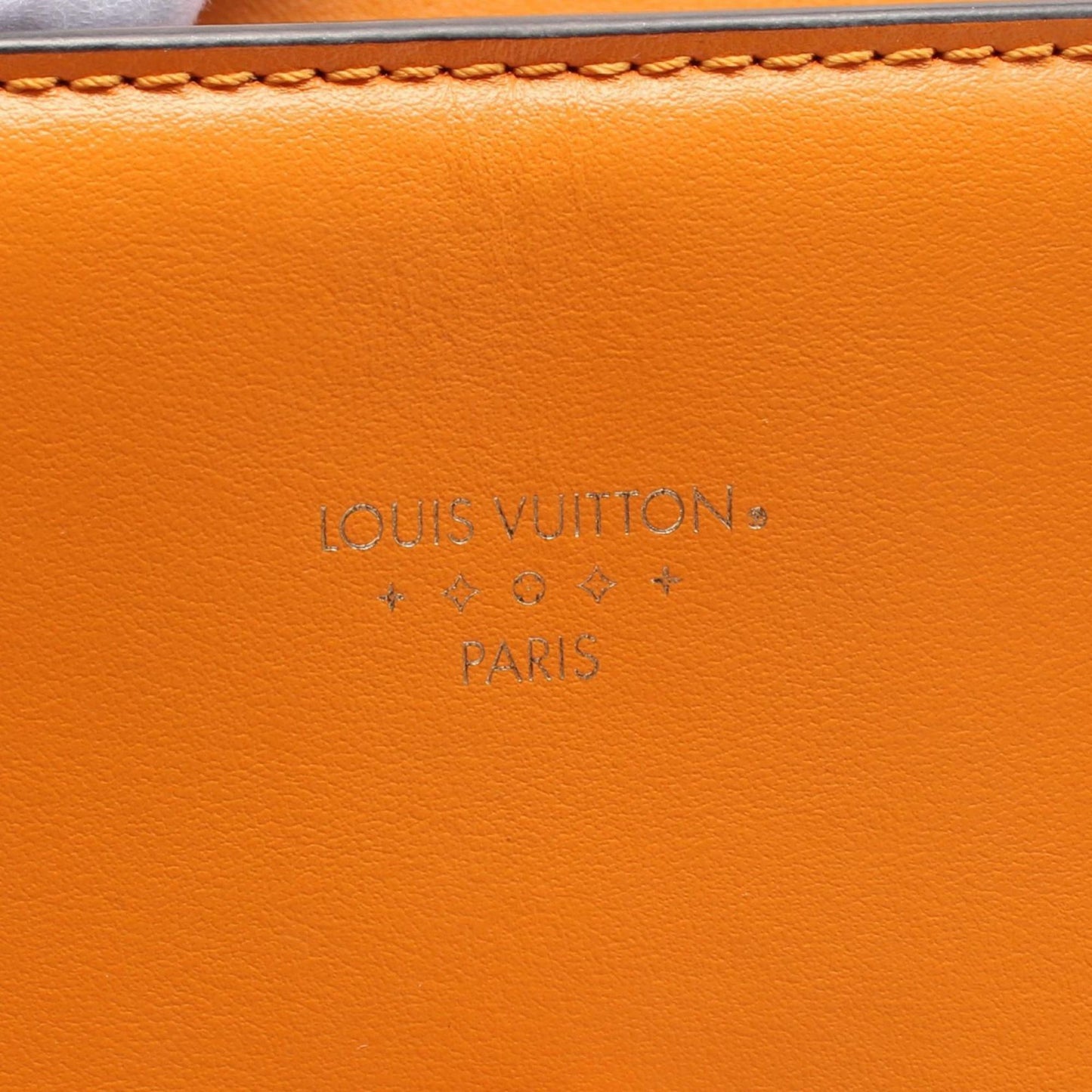Louis Vuitton Lv Pont 9 Pont Neuf Shoulder Bag Leather