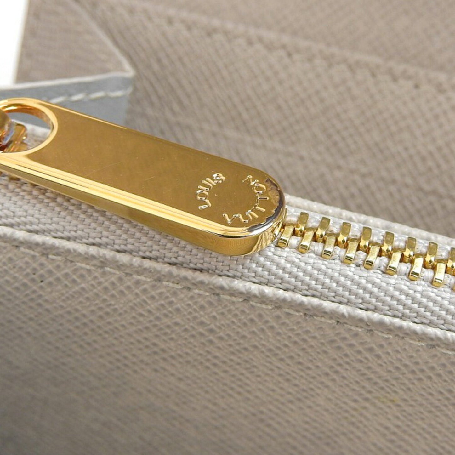Louis Vuitton Louis Vuitton Monogram D'Anthiel Portefeuille Sarah Long Wallet
