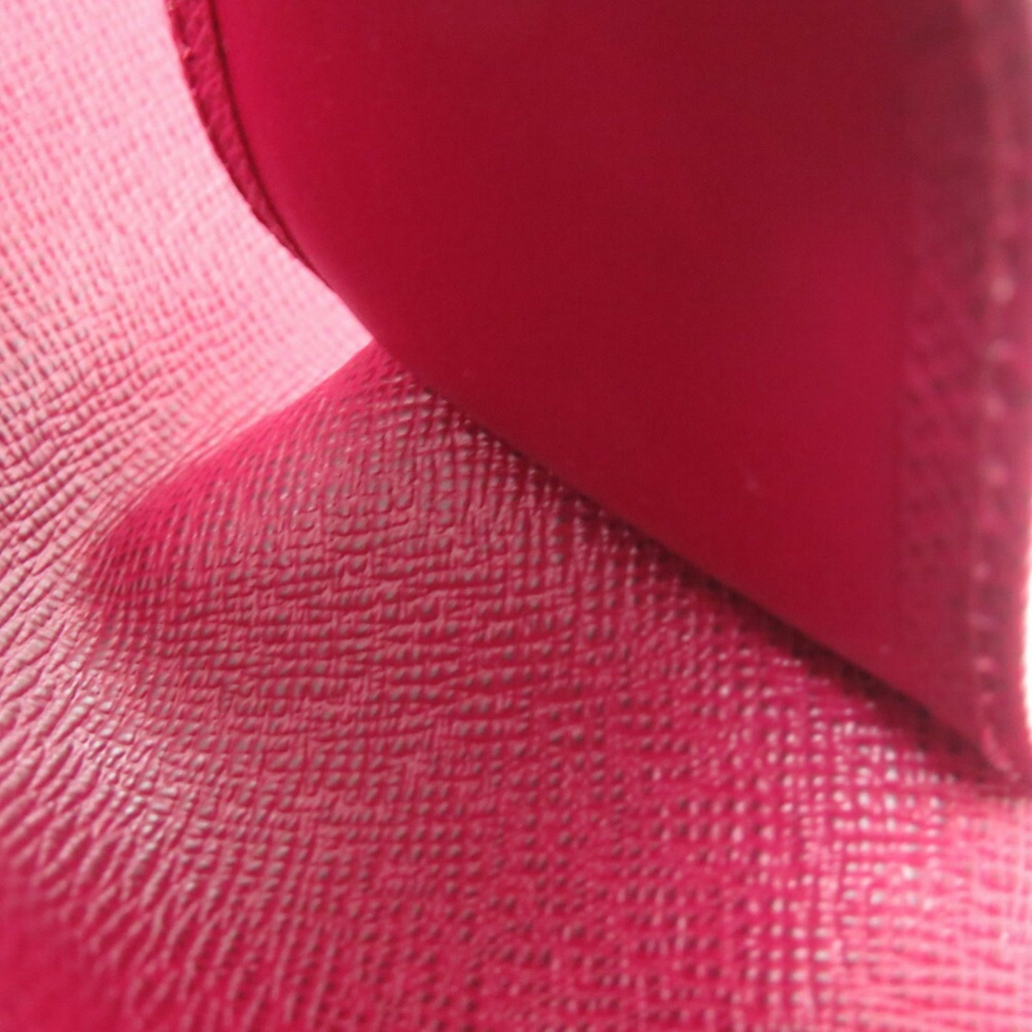 Unused Louis Vuitton Multicle 6 Monogram Fuchsia