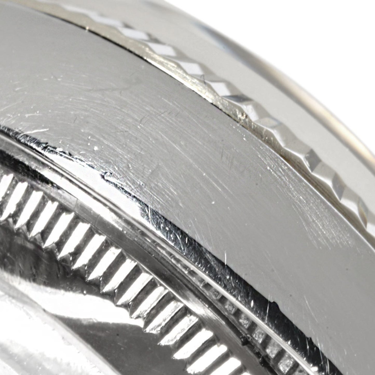 Rolex Rolex 6917 Datejust 7-Digit 40 Series (Circa 1974) Automatic Wristwatch Silver Dial Fluted