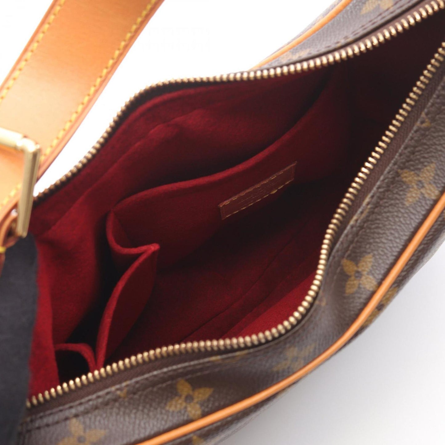 Louis Vuitton Croissant Mm Shoulder Bag