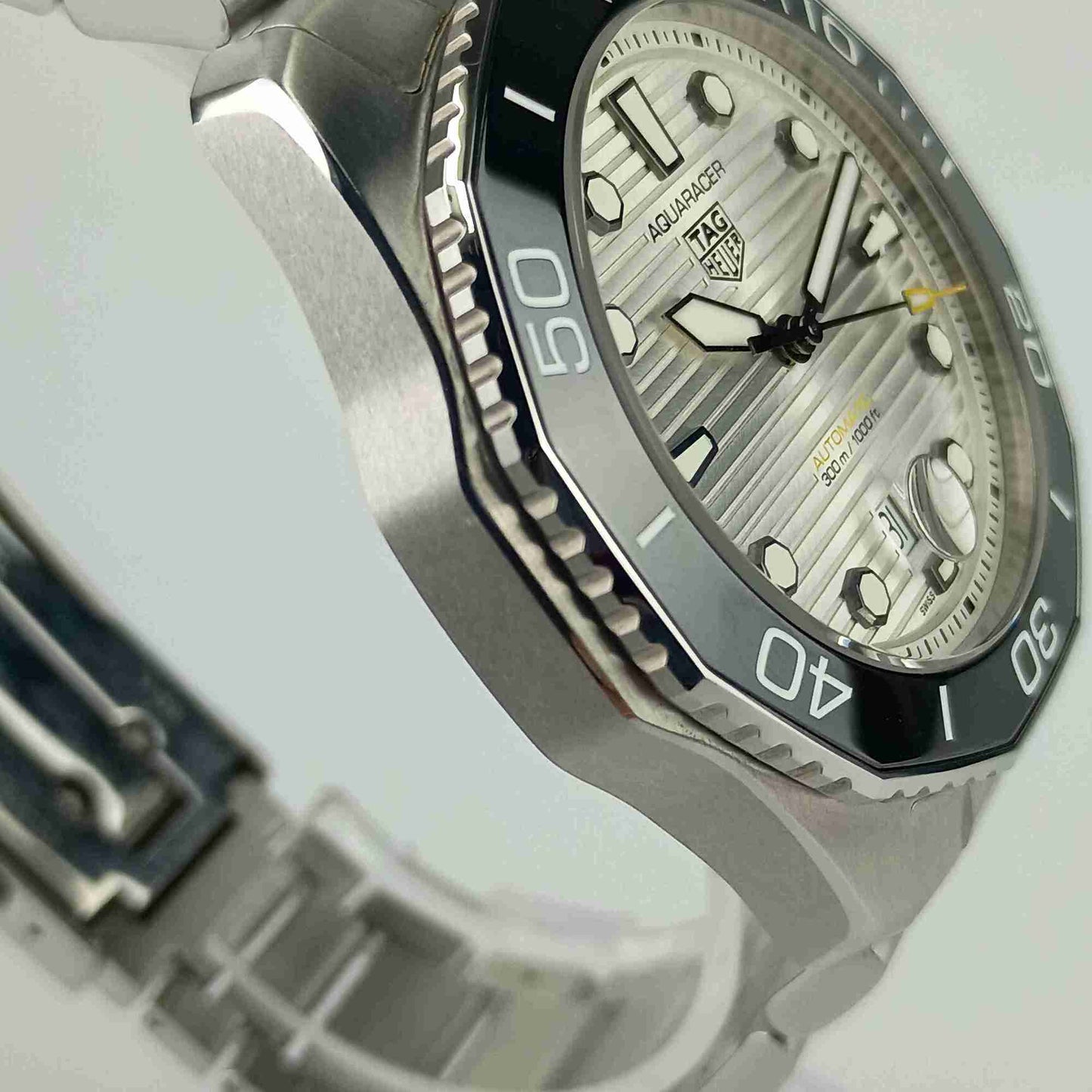Tag Heuer Aquaracer Professional 300 Caliber 5 Wbp201C.Ba0632
