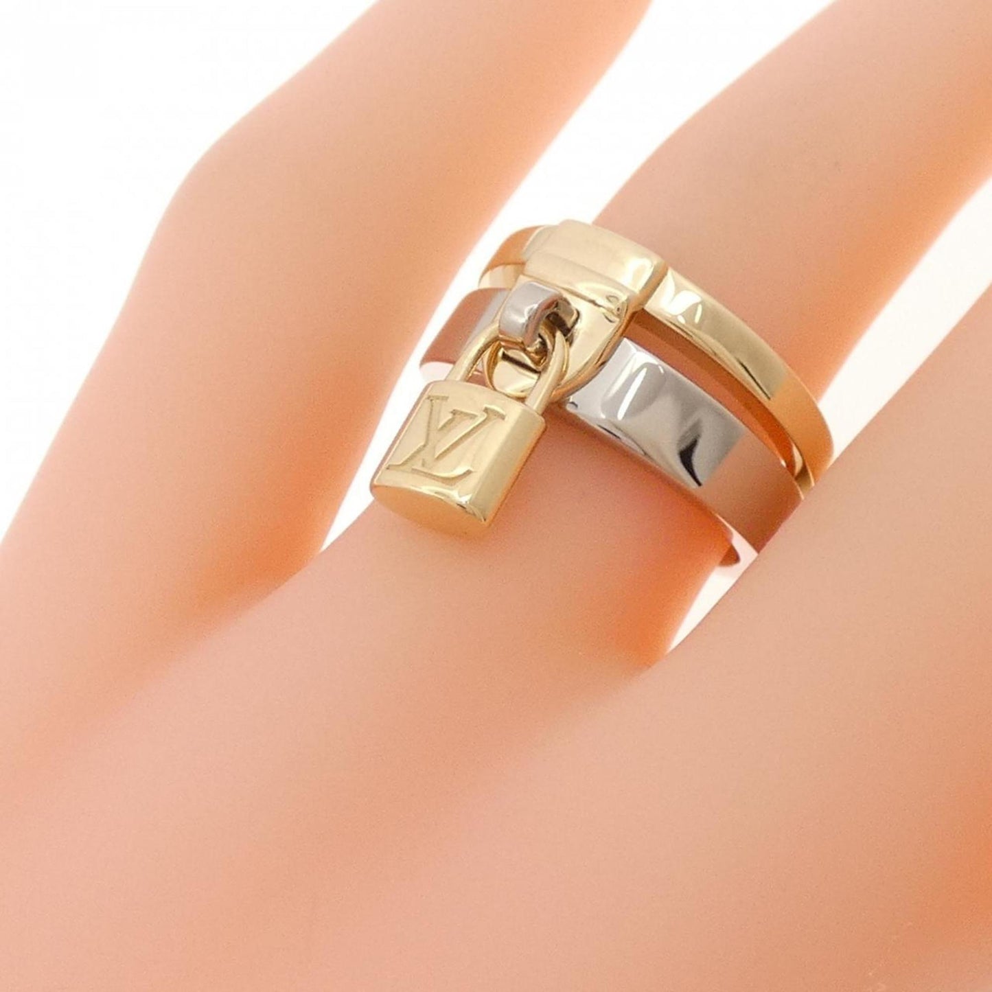 Louis Vuitton Berg Lock It Grand Model Ring