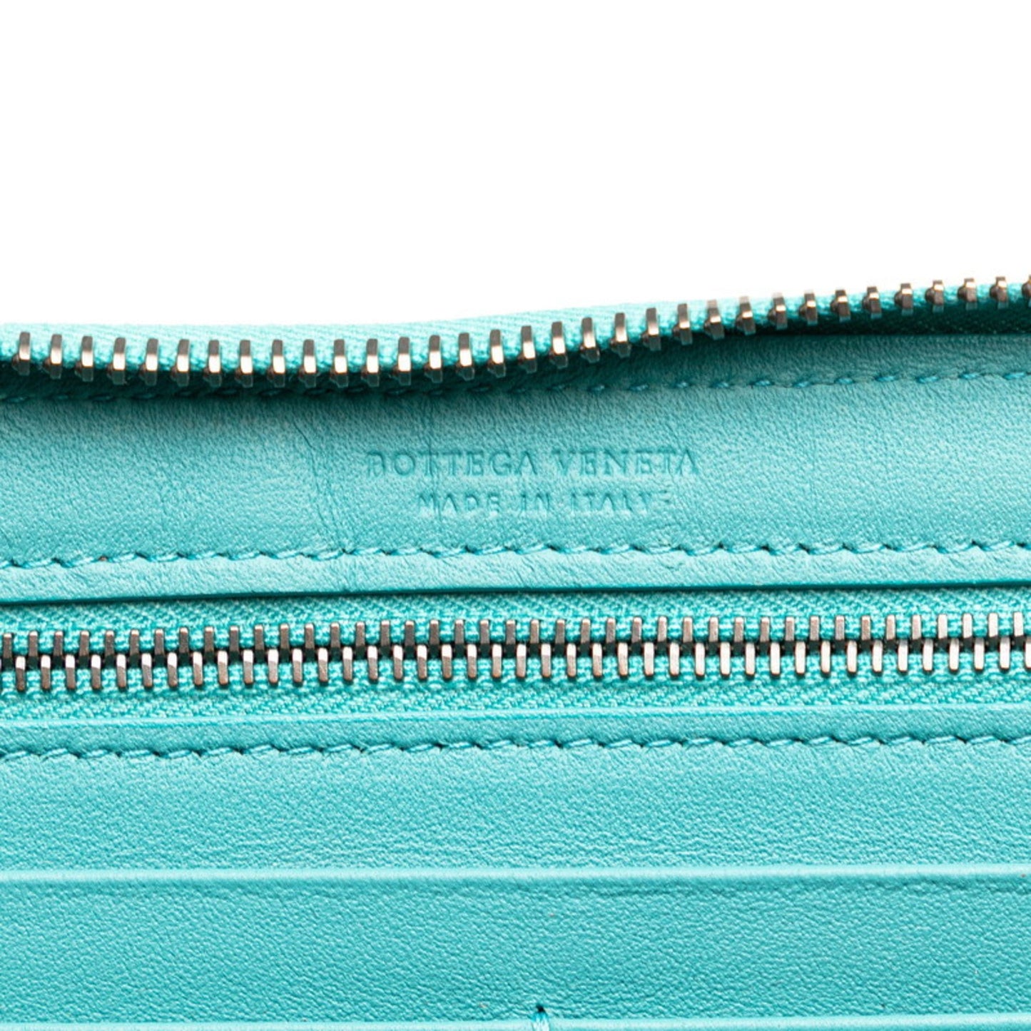 Bottega Veneta Intrecciato Round Zip Long Wallet Emerald Green Leather