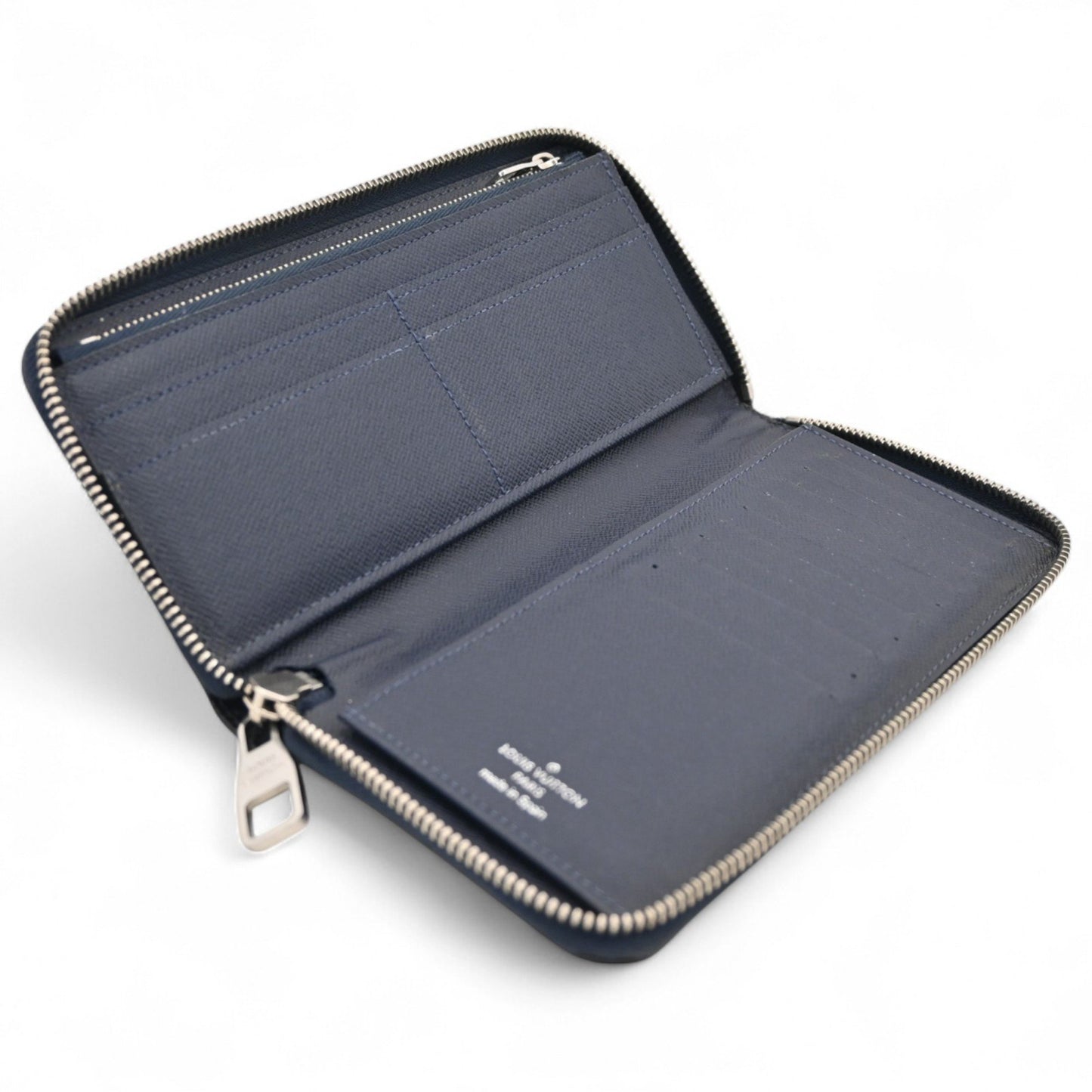 Louis Vuitton Taiga Vertical Blue Marine Long Wallet