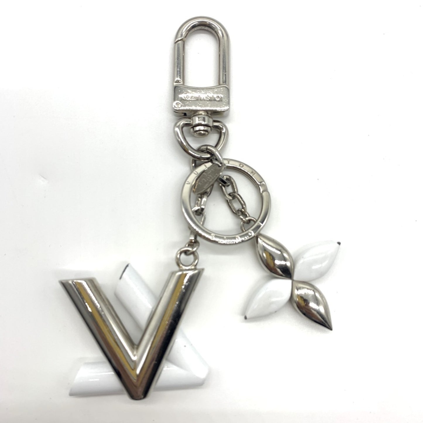 Louis Vuitton Keyring Monogram Flower Twist Keychain White X Silver Louis Vuitton