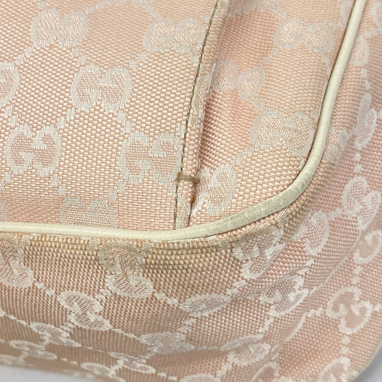 Gucci Gg Canvas Abbey Shoulder Bag 153025 Pink White Silver Champagne