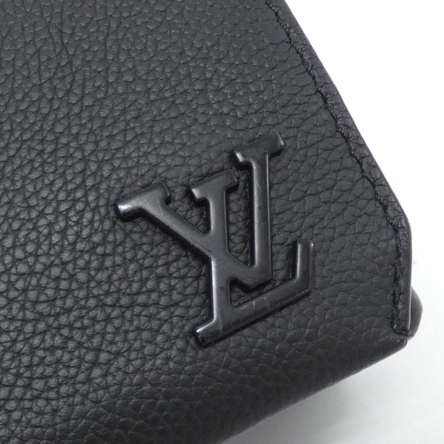 Louis Vuitton Lv Aerogram Fastline Wearable Wallet M82085 Shoulder Bag