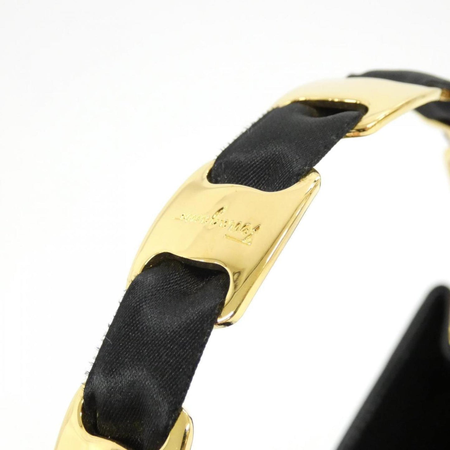 Salvatore Ferragamo 21 6155 Handbag