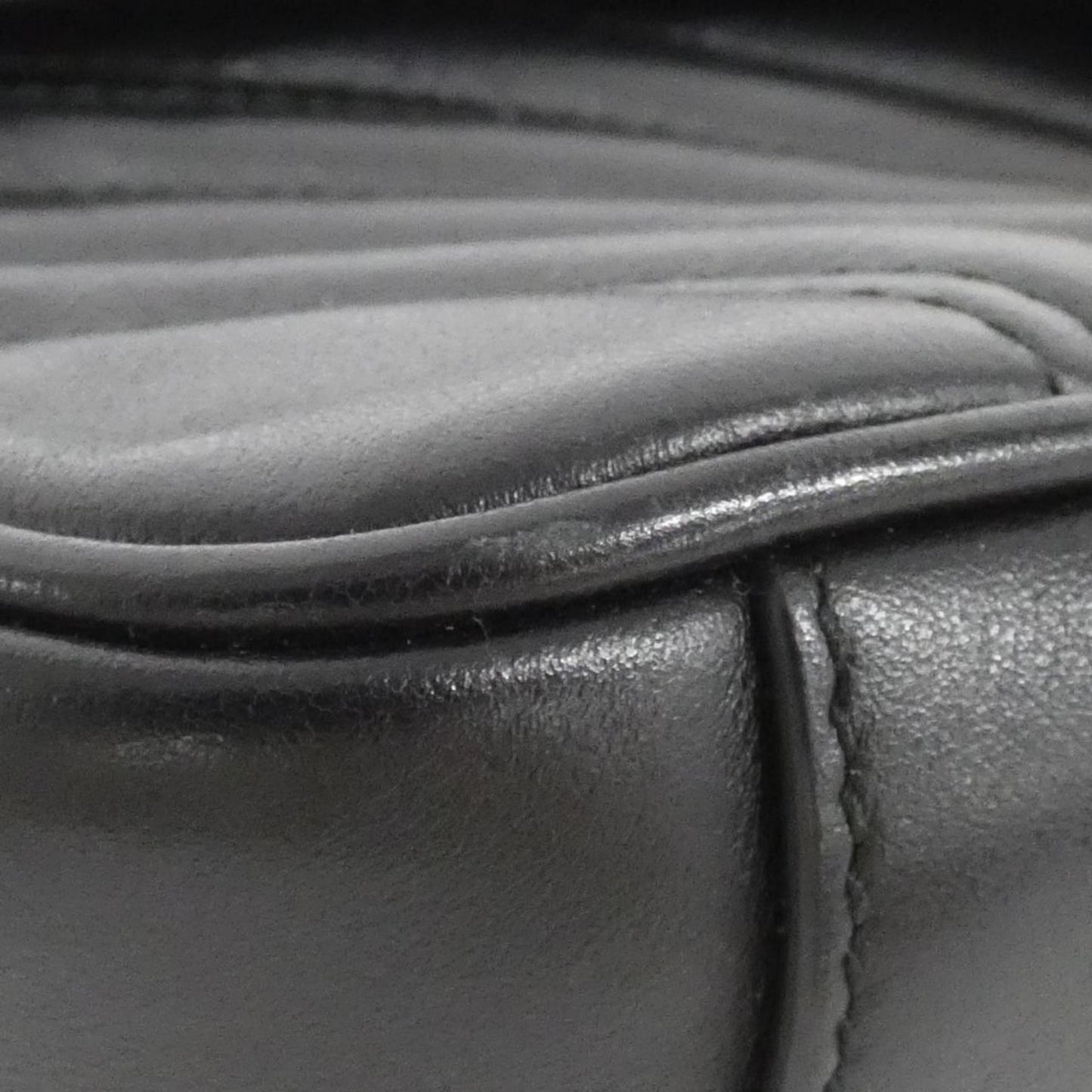 Gucci Gg Marmont 443497 Dtdit Shoulder Bag