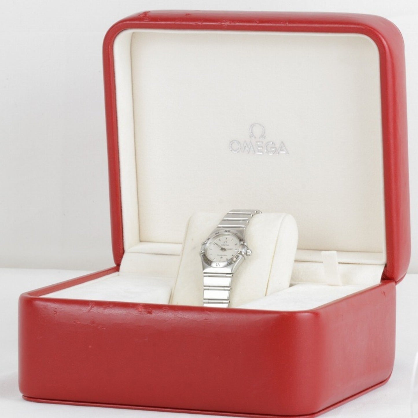 Omega Constellation 1562.30 Quartz Battery-Powered Stainless Steel Watch