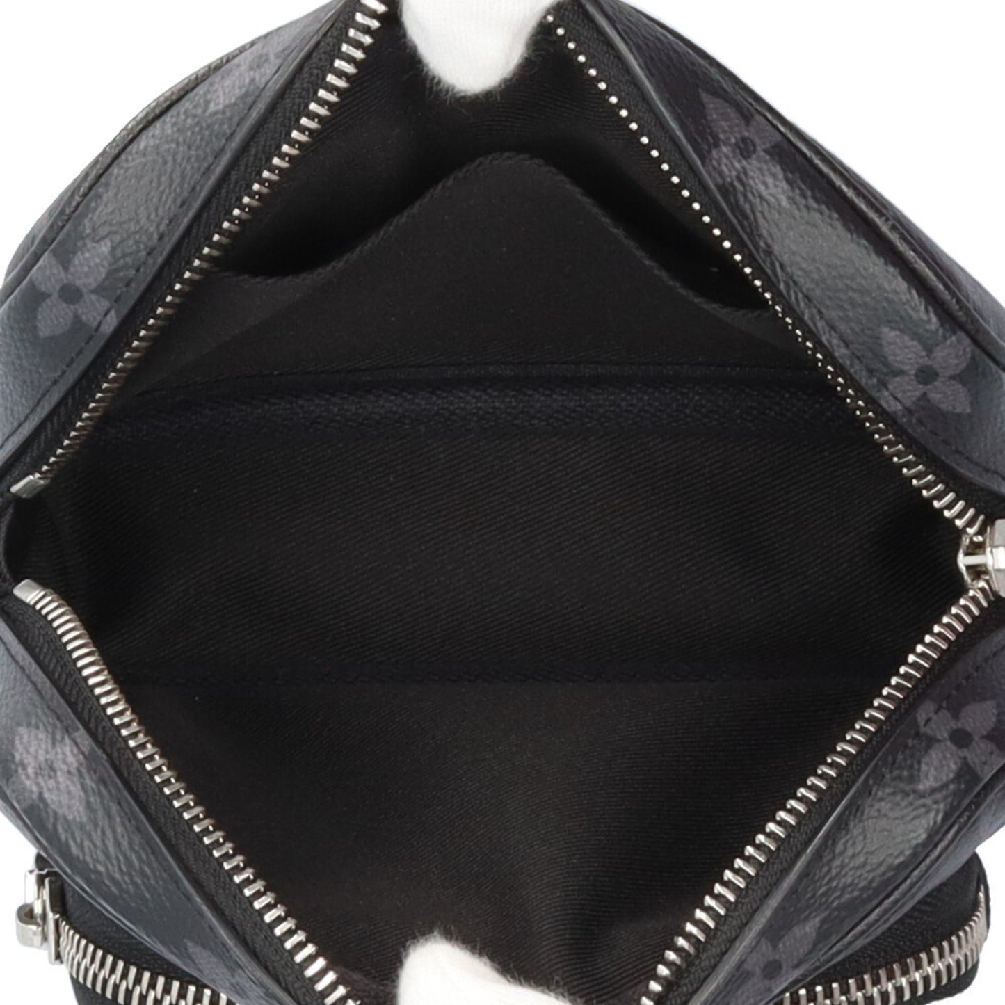 Louis Vuitton Outdoor Pochette Taiga Rama Shoulder Bag Monogram Eclipse M30755 Black