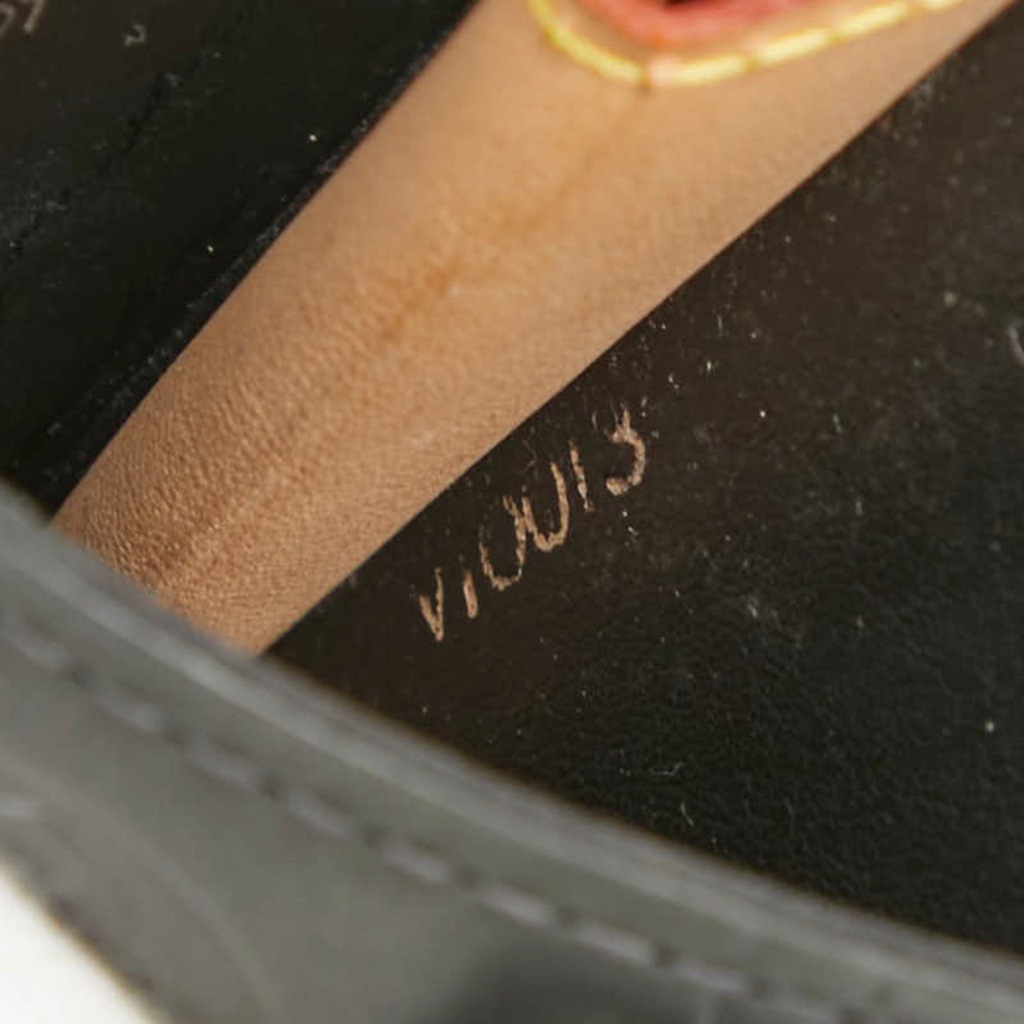 Louis Vuitton Monogram Matte Crochet Gm Key Case M65130 Black Leather