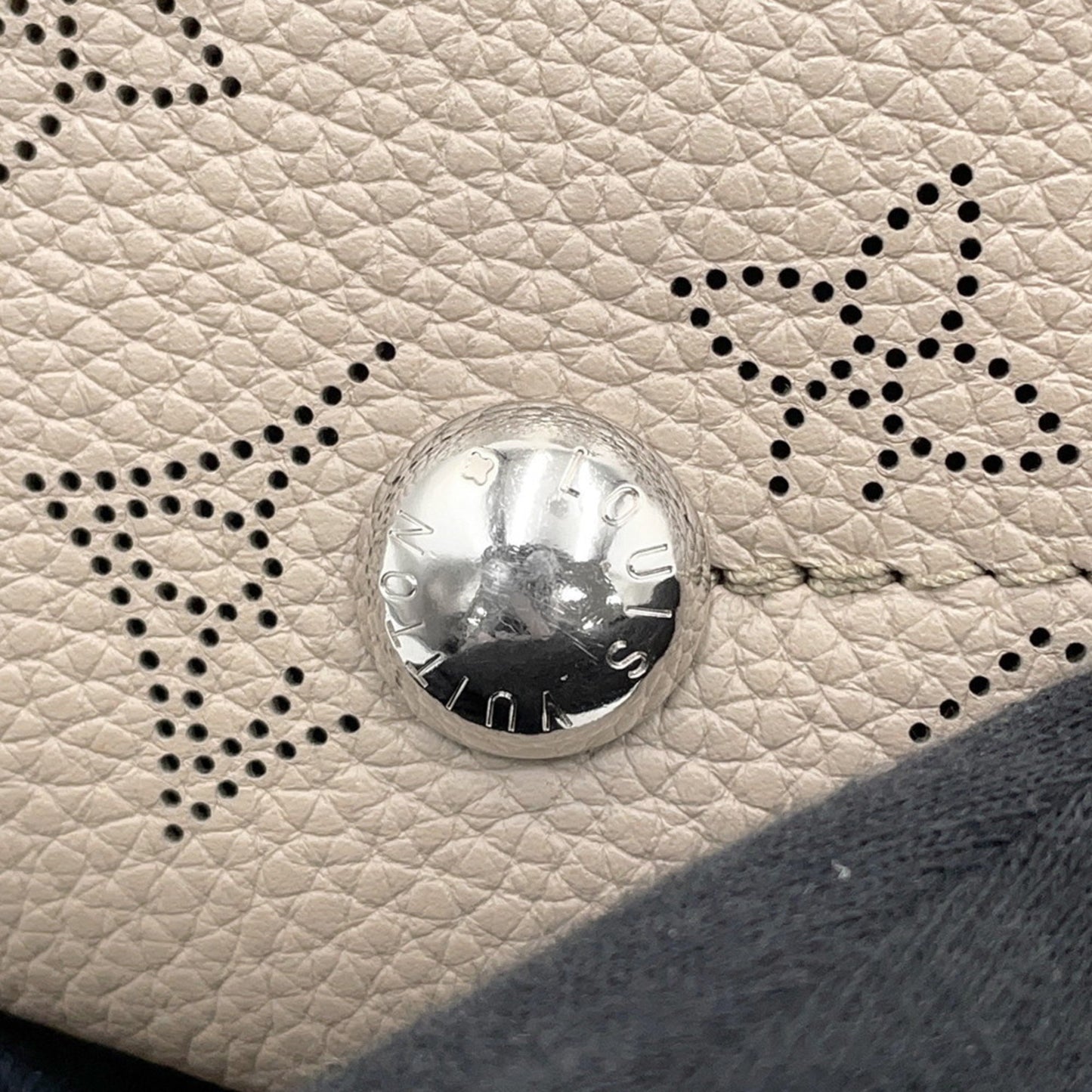 Louis Vuitton Handbag Monogram Mahina Bella M57201 Louis Vuitton 2Way Bag