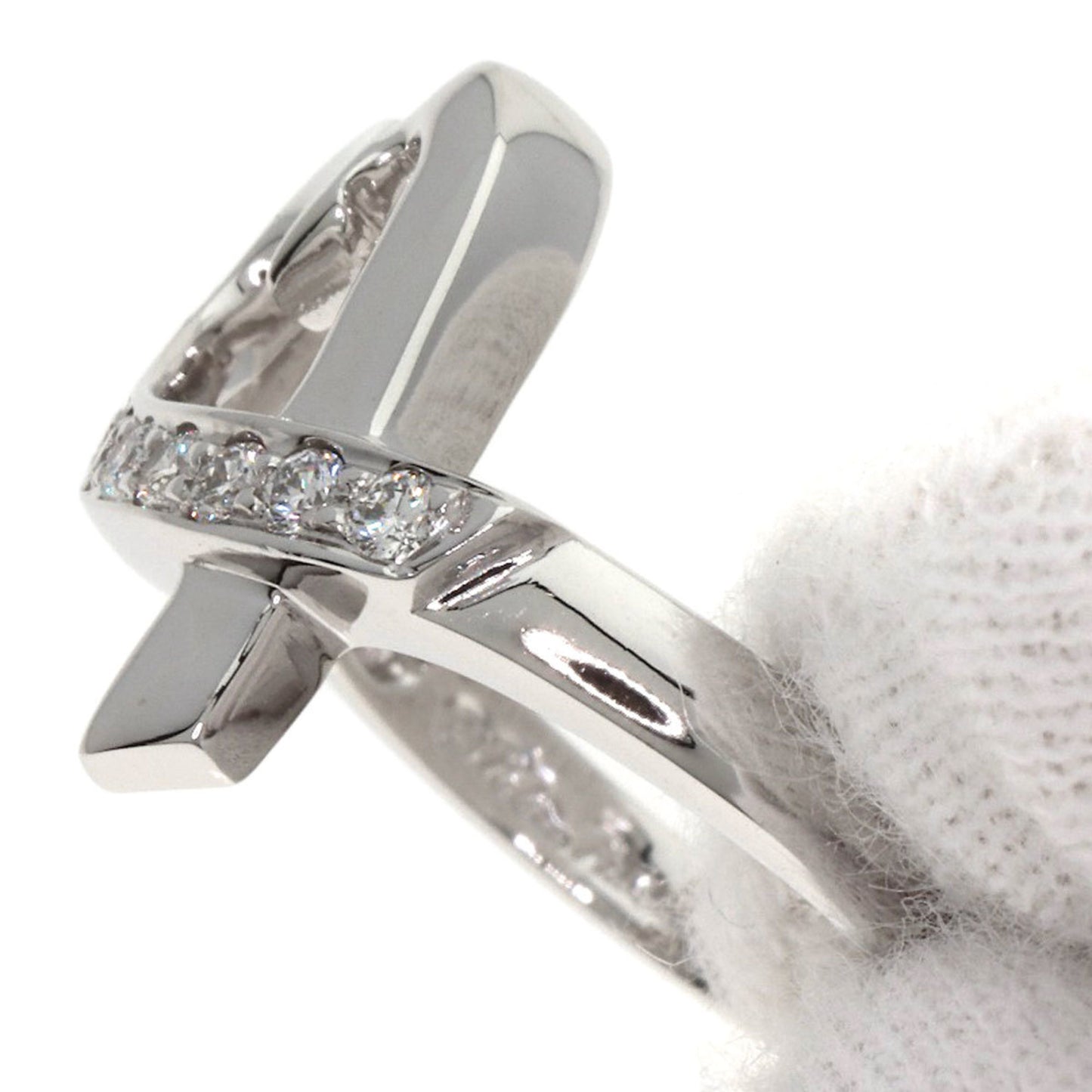 Tiffany & Co. Loving Heart Diamond Ring In 18K White Gold