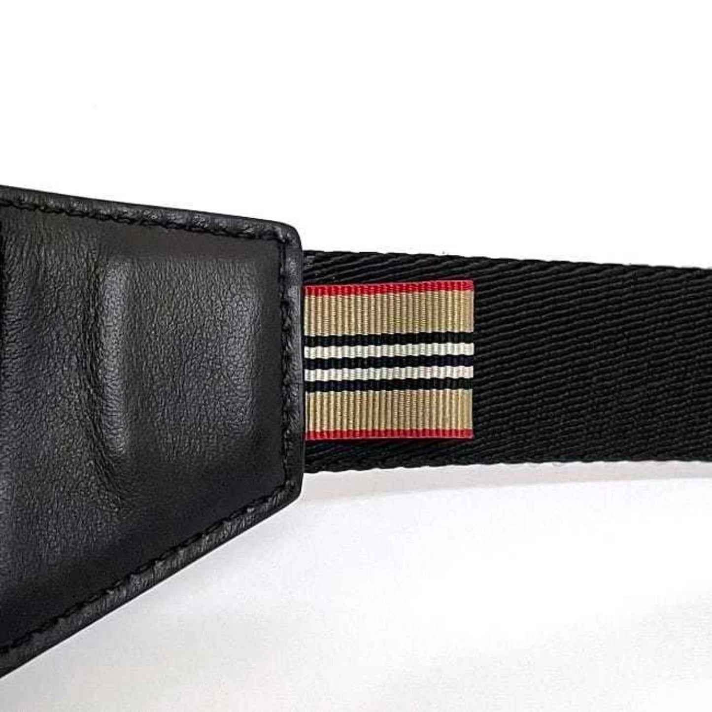 Burberry Body Bag Ec-22942 White Black 8028956 Nylon Leather Burberry Crossbody Belt Waist Pouch