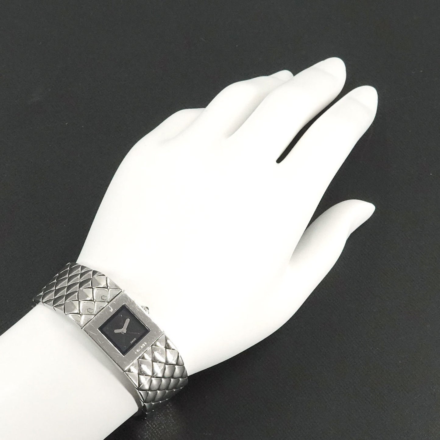 Chanel Matelasse H0009