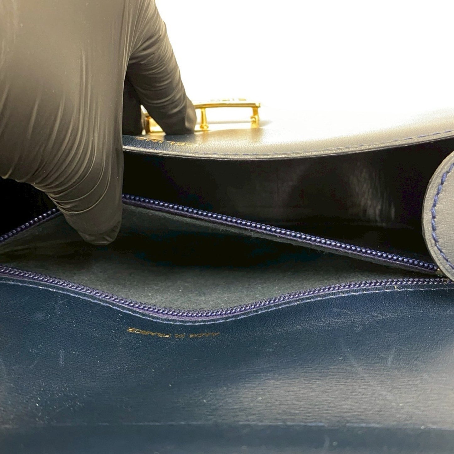 Celine Logo Horse-Drawn Carriage Calf Leather Shoulder Bag/Pochette/Sacoche In Navy 19090