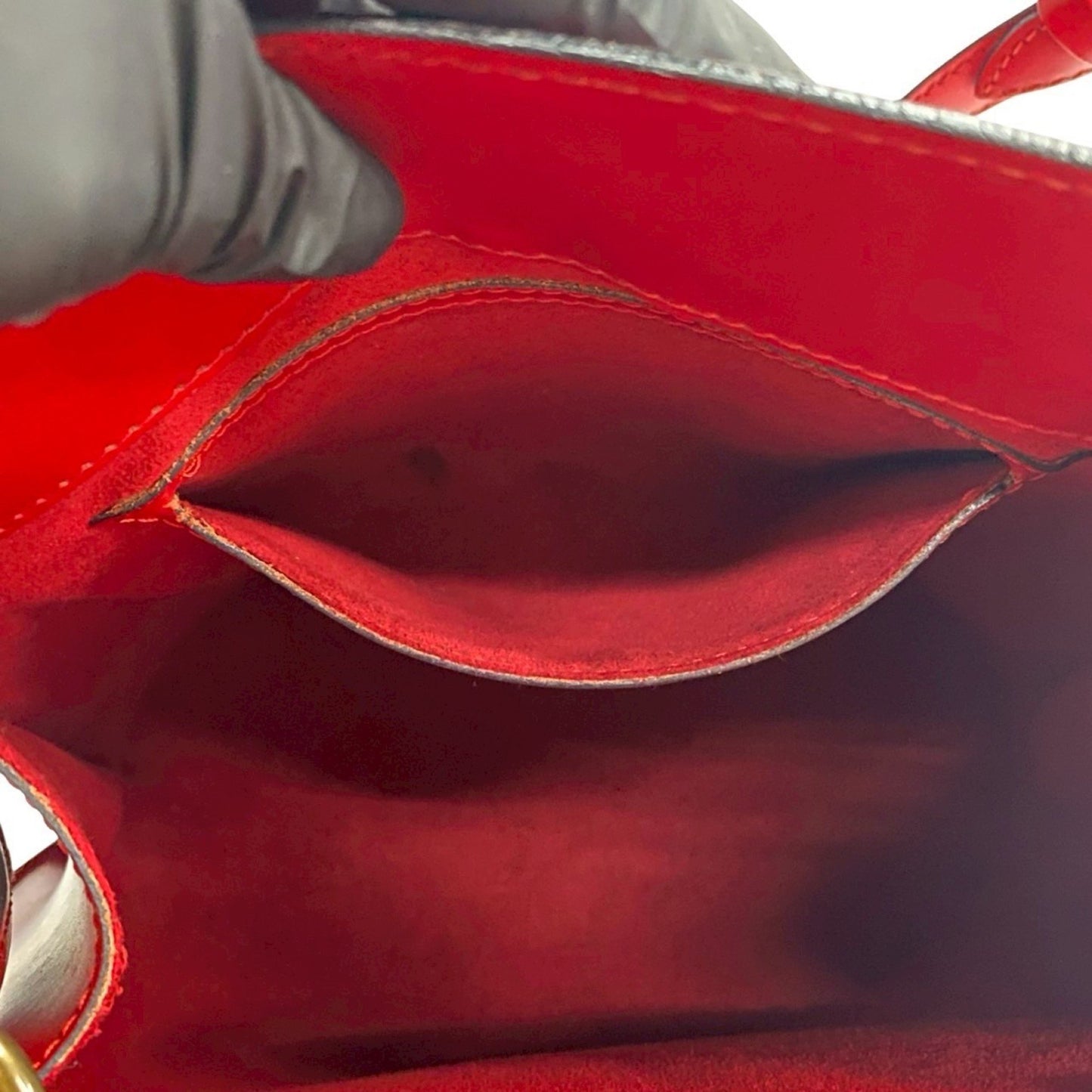 Louis Vuitton Cluny Epi Leather One Semi Shoulder Bag Tote Red 20348