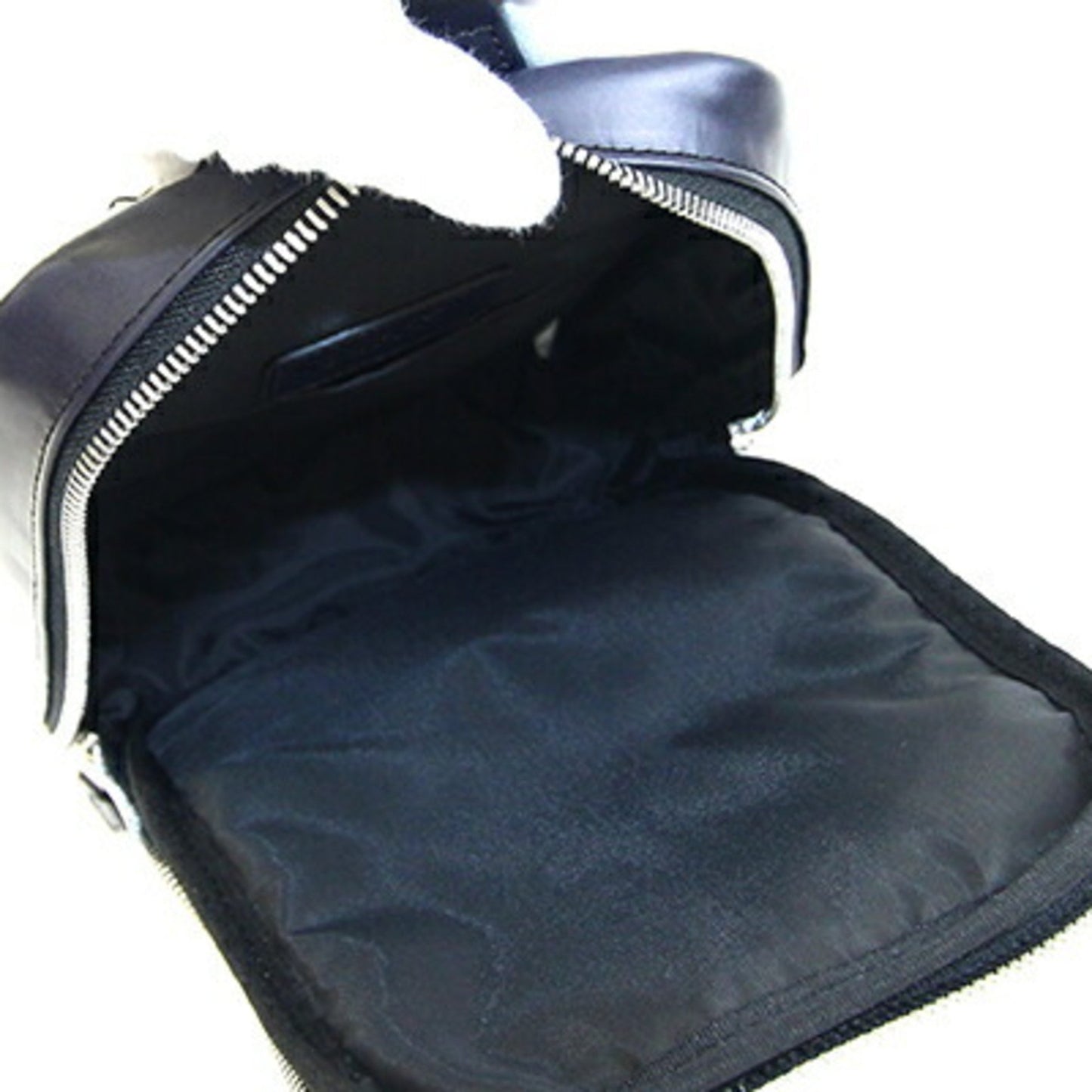 Takeo Kikuchi Body Bag 070 02340 Dark Navy Black Leather