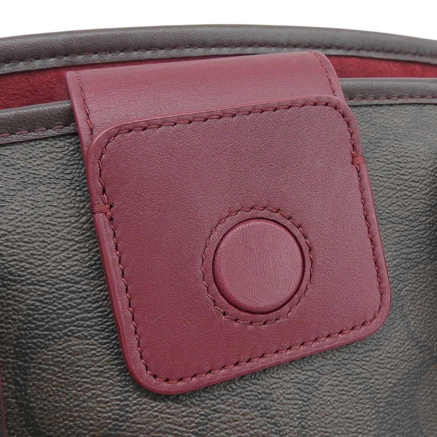 Like New Coach Signature Bag F38380 Handbag/Shoulder Bag In Brown