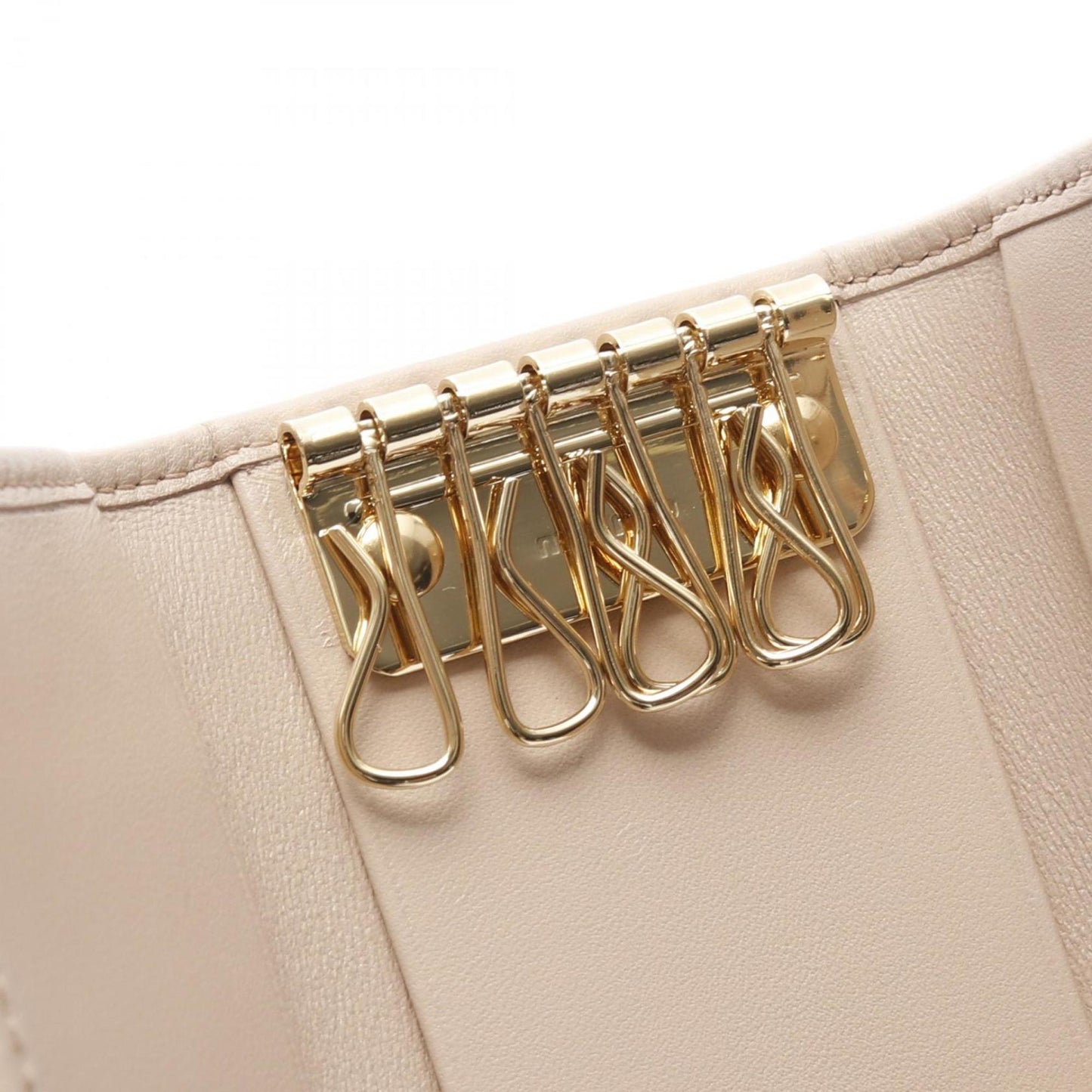 Miu Miu Miu Matelasse Key Case Leather