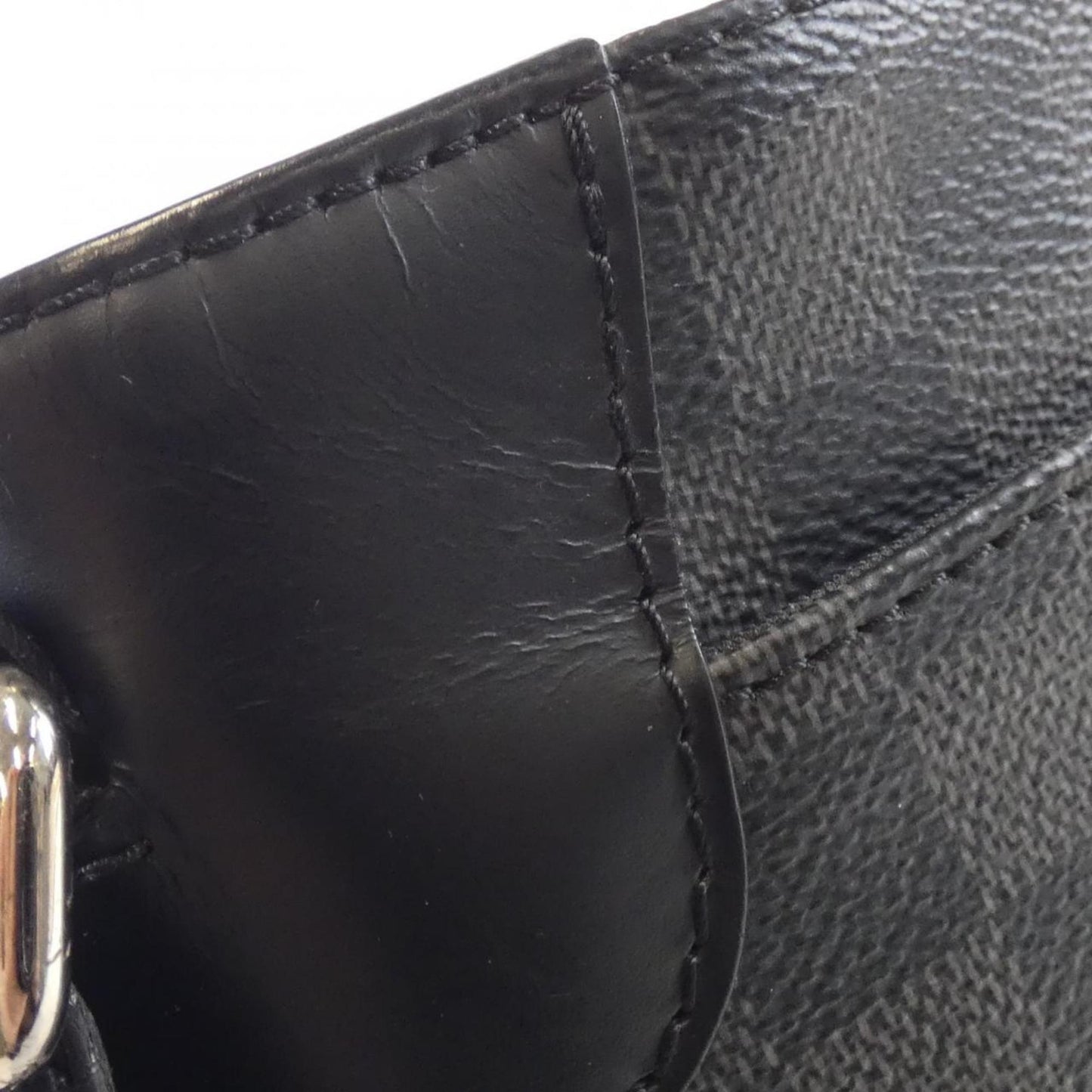 Louis Vuitton Damier Graphite District Pm N41028 Shoulder Bag