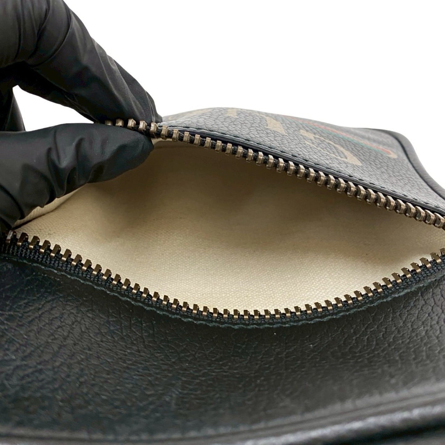 Gucci Sherry Line Gg Logo Leather Shoulder Bag