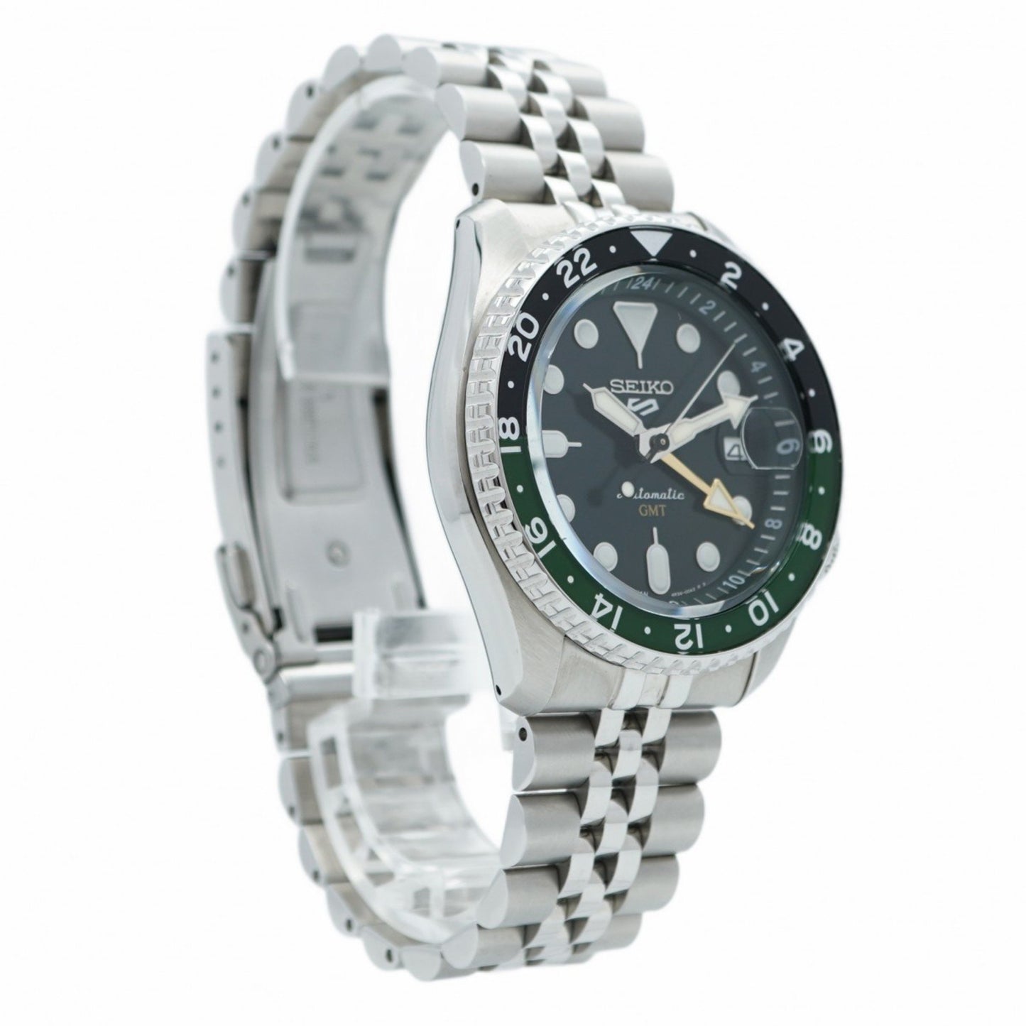 Seiko 5 Sports 4R34-00A0 Green Dial
