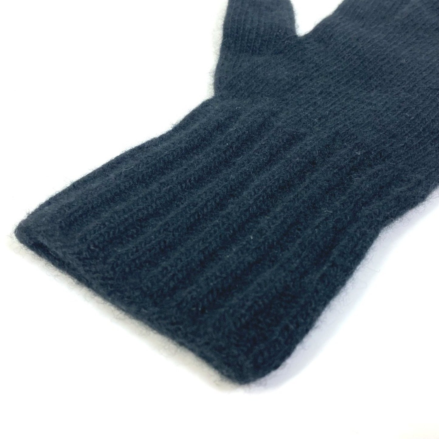 Fendi Fxy554 Zucca Wool/Cashmere Gloves With Logo Patch