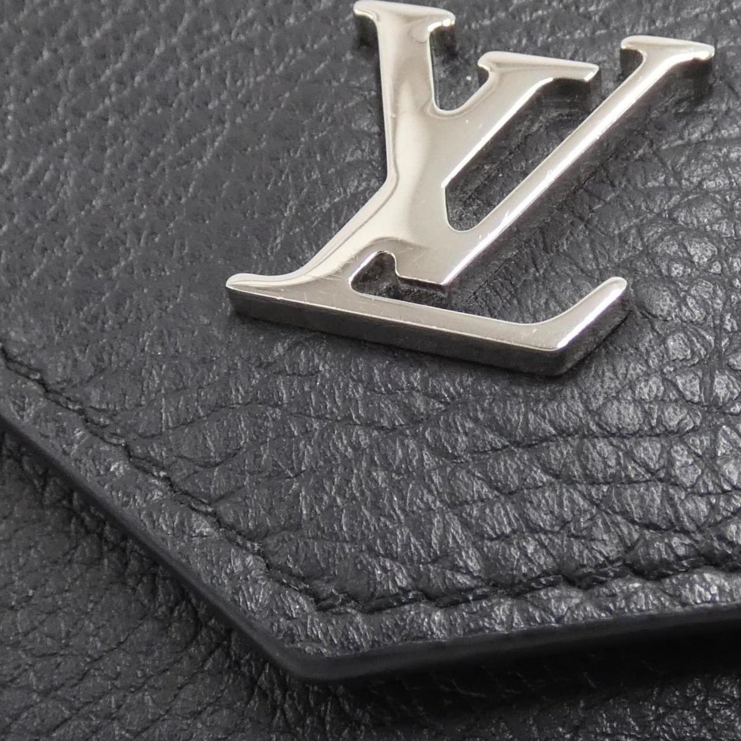 Louis Vuitton Portefeuille Lock Mini M63921 Wallet