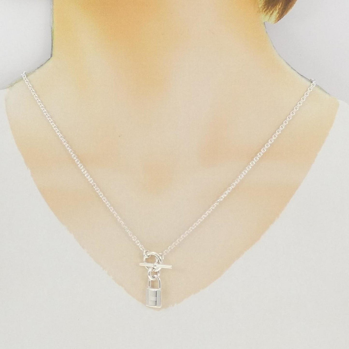 Hermes Amulet Cadena Necklace