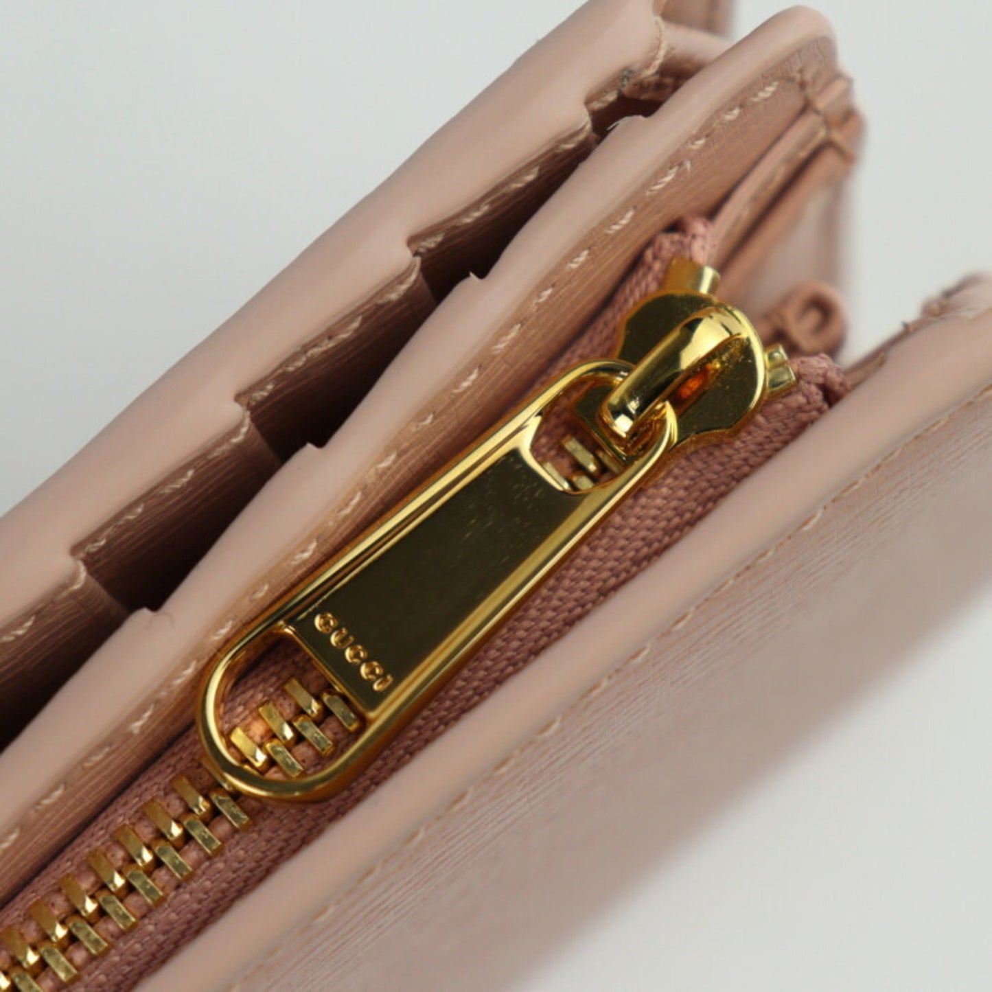Gucci Script Zip Around Wallet Bi-Fold 772640 Leather Pink L-Shape 2411043010057R1