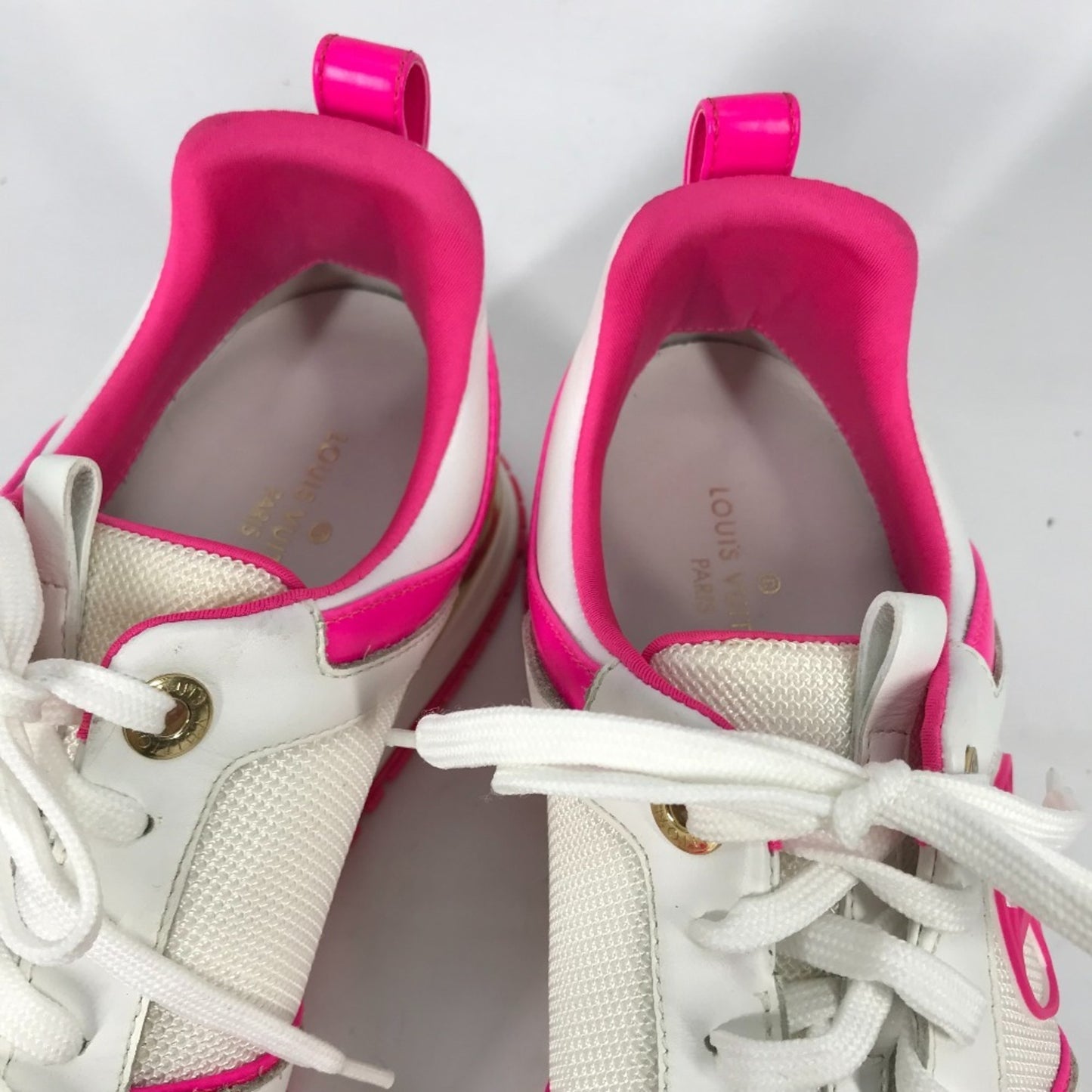 Louis Vuitton Runaway Low-Top Sneakers With Laces