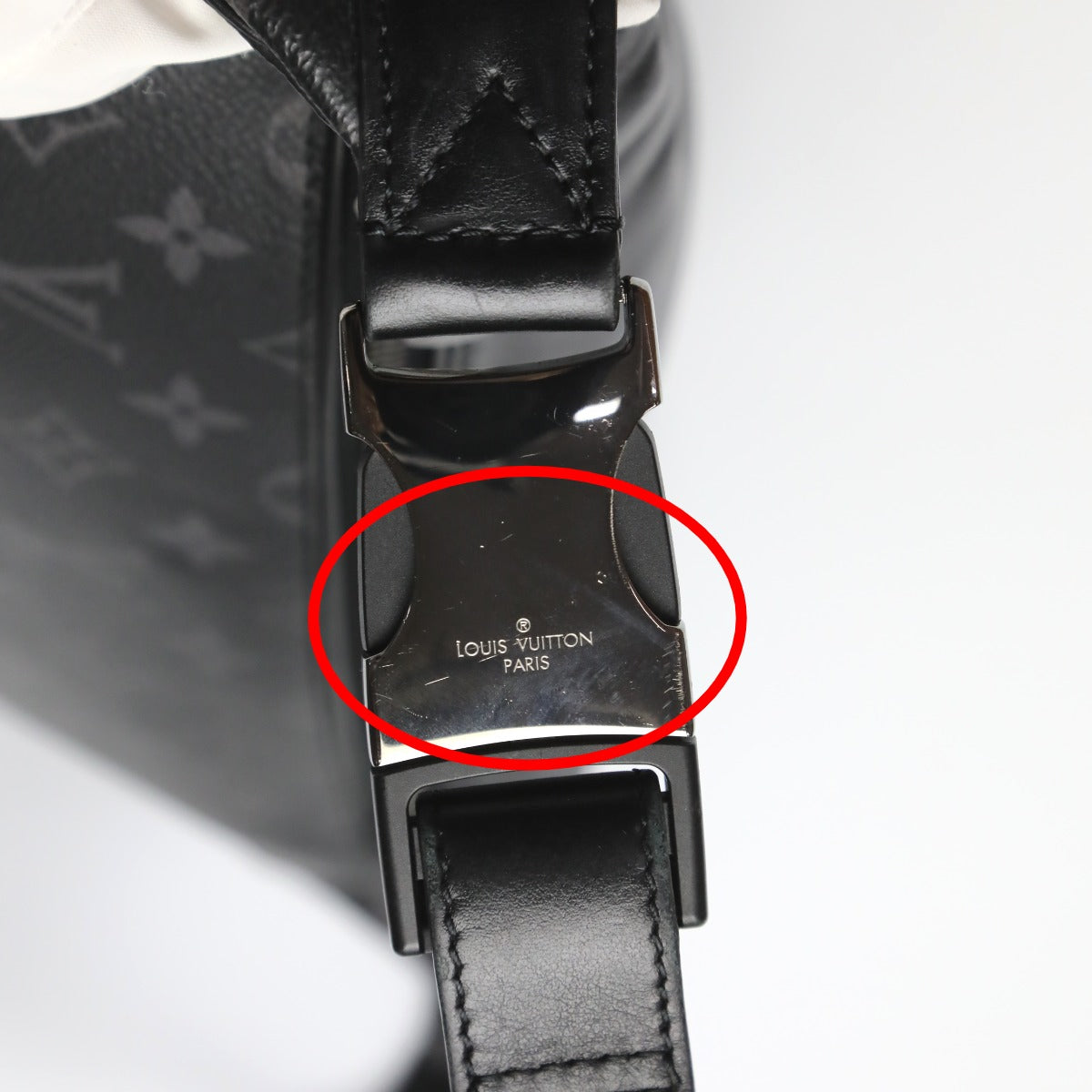 Louis Vuitton Sling Bag M46035 Monogram Canvas Black Sling Bag Monogram Eclipse Canvas Discovery