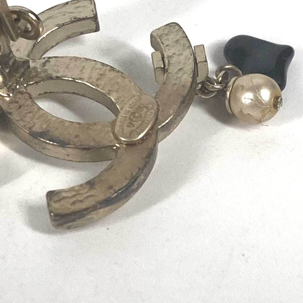 Chanel Earring Metal Gold 05A Logo Cc Coco Mark Faux Pearl Heart