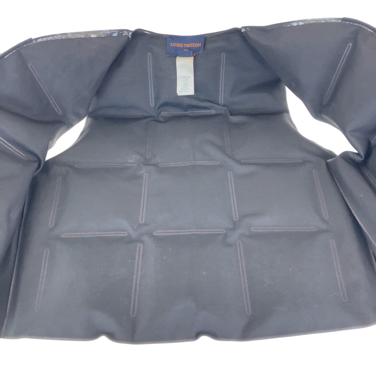 Louis Vuitton Vest Rm211 Ak3 Hkg75W Plastics Brown Monogram Virgil Abloh 48
