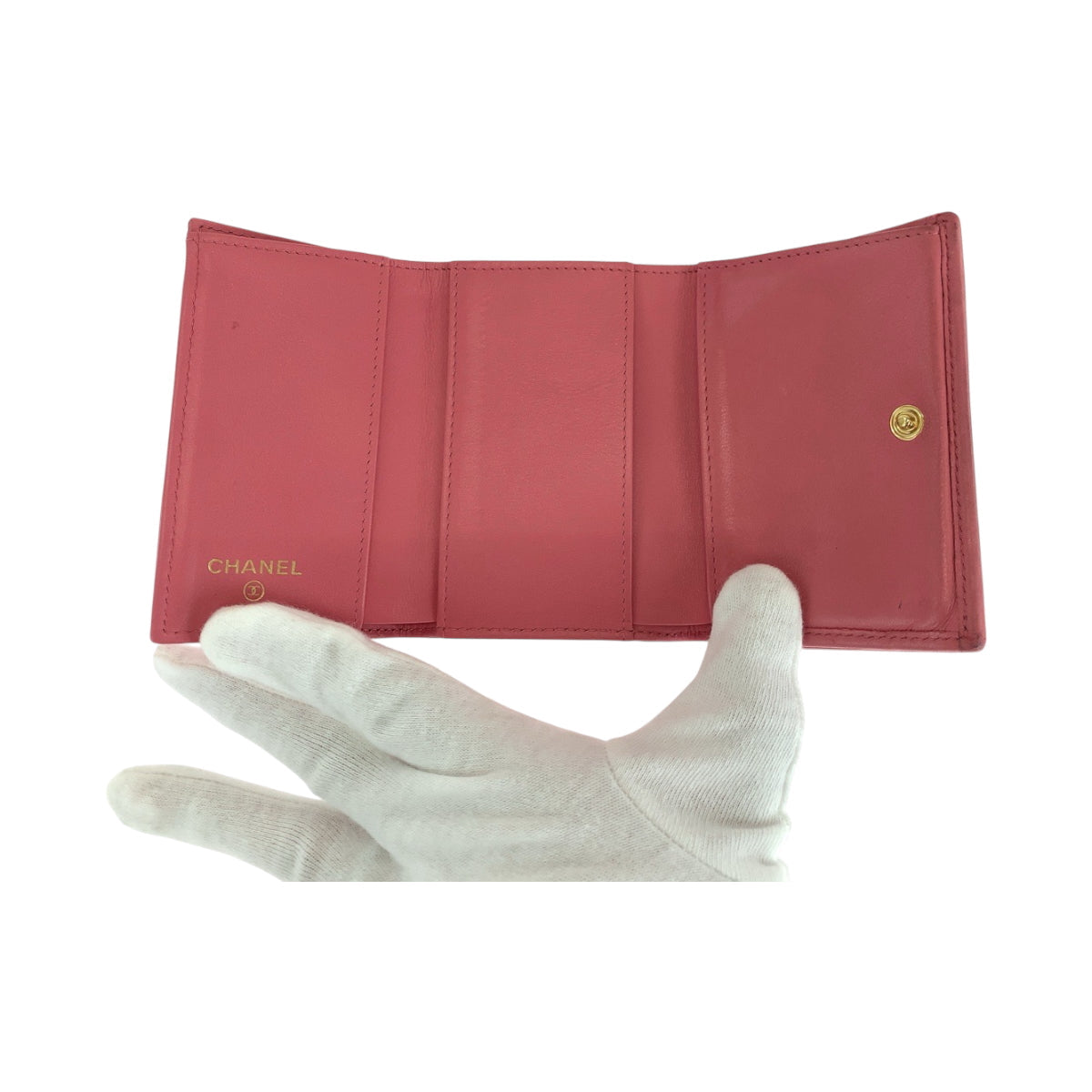 Chanel Tri-Fold Wallet Lambskin Pink Gold Metal Folding Wallet Compact Wallet 19 Year Old Matelasse