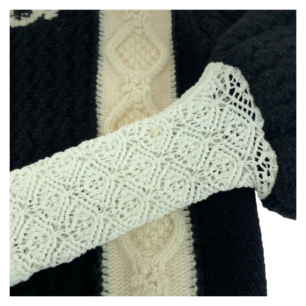 Chanel Knit P70976K10191 Wool Two-Tone (Black) Coco Mark 34