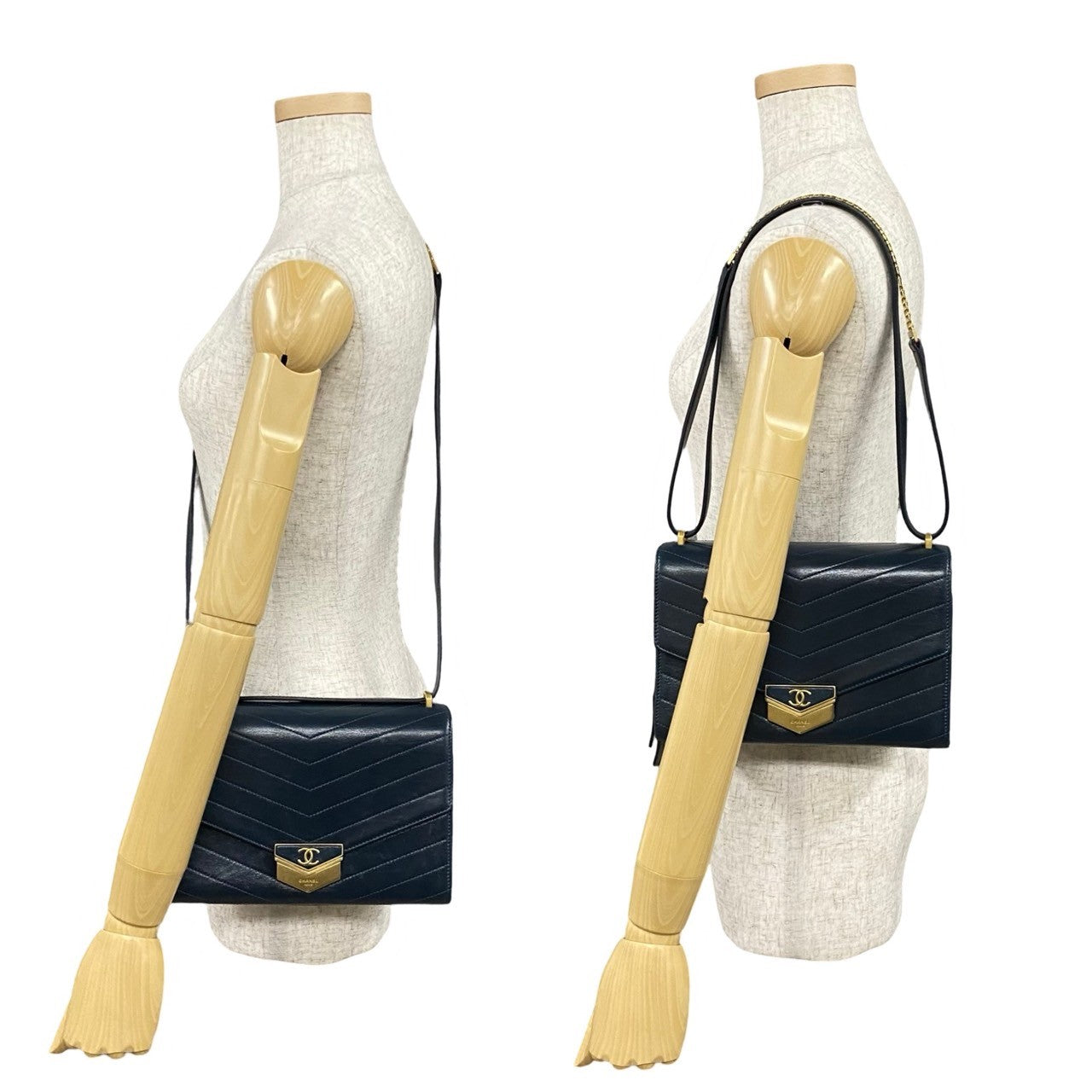 Chanel Shoulder Bag Leather Navy Coco Mark Vstitch Women