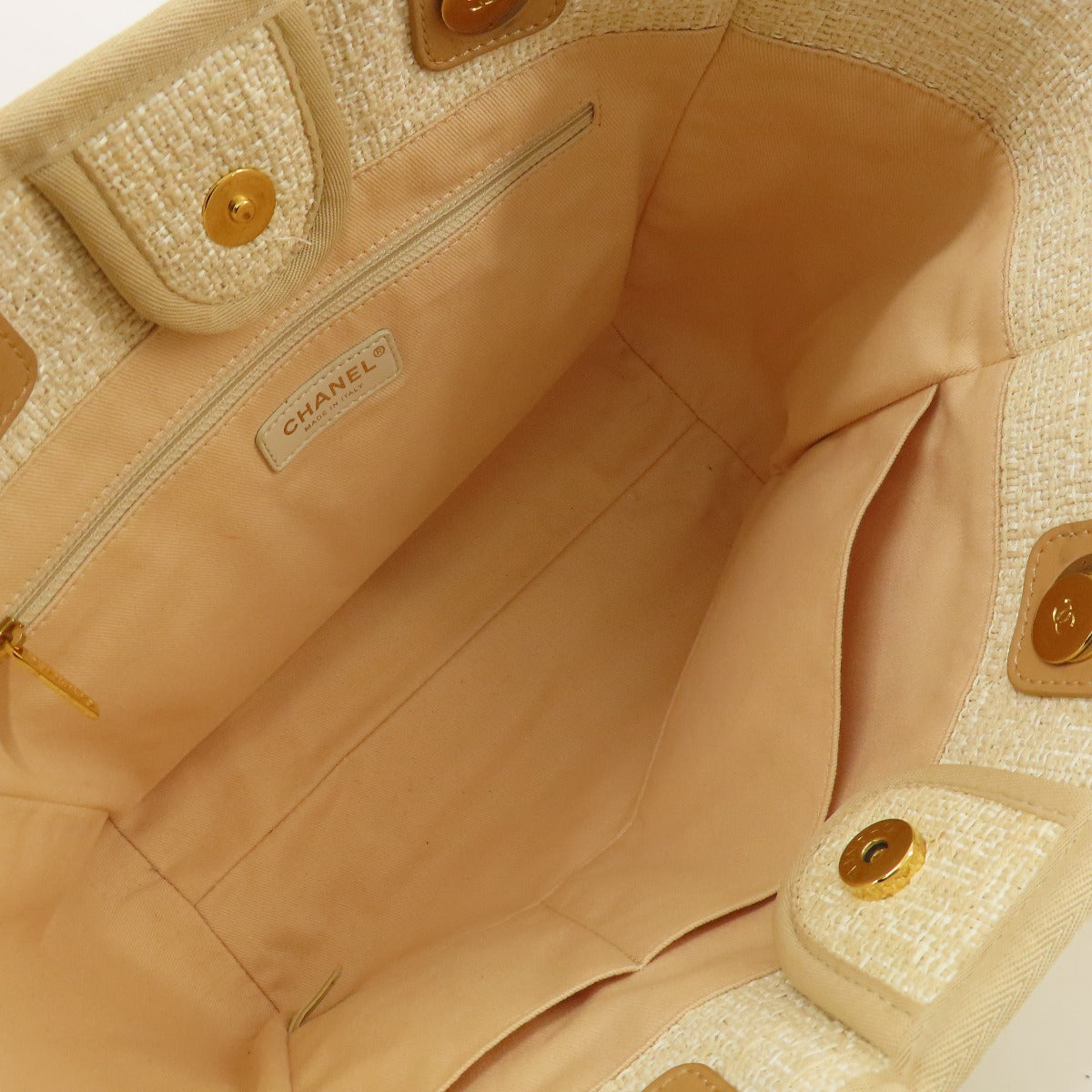 Chanel Tote Bag Tweed White Deauville Mm Gold Metal Women