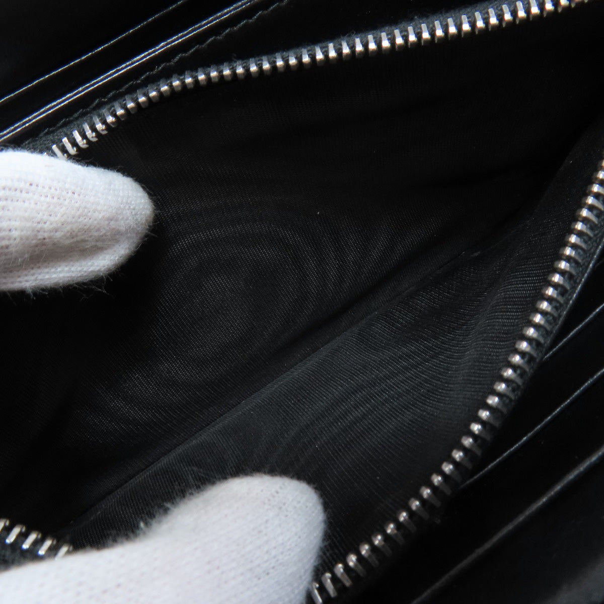 Prada Long Wallet Purse Leather Black Zip Around Women