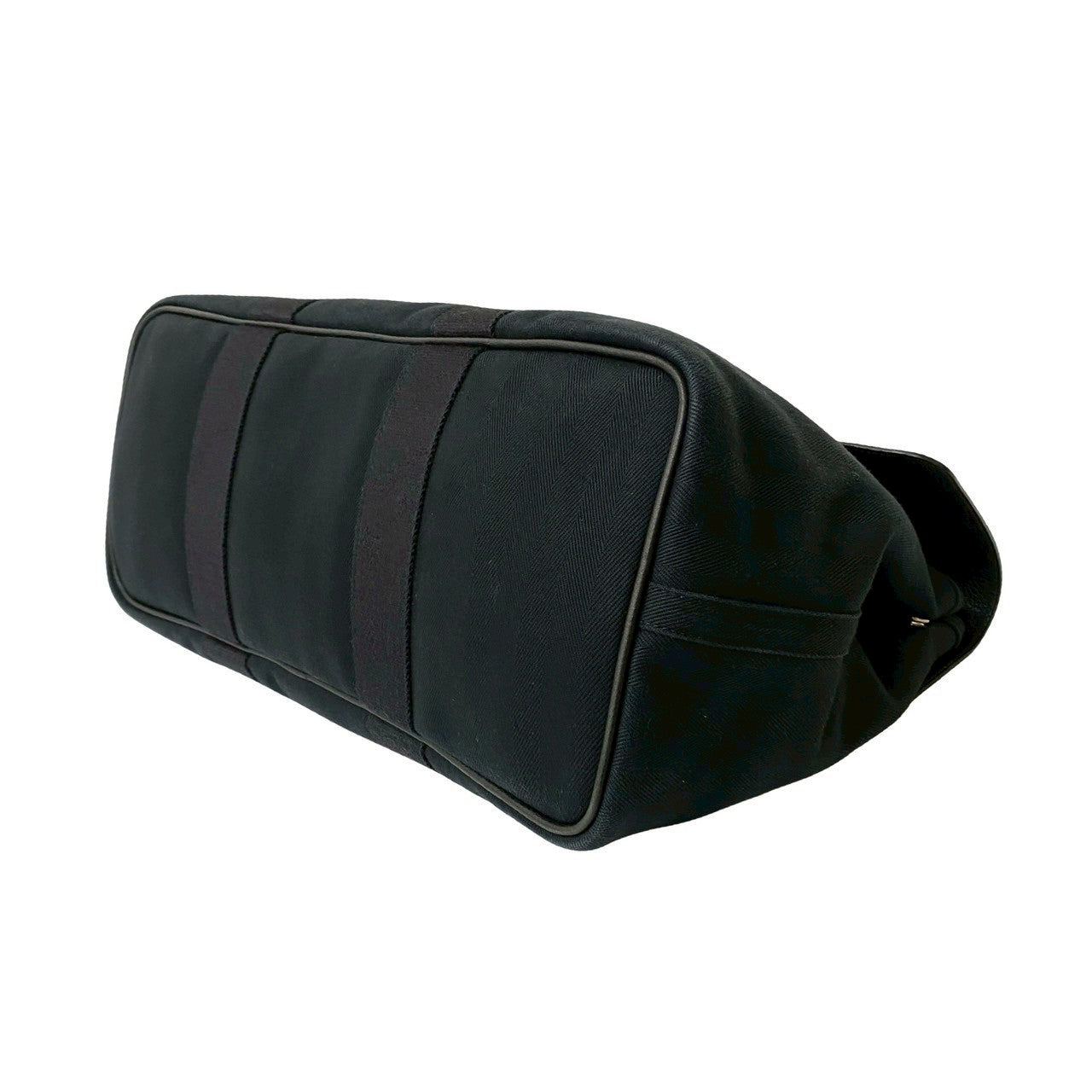 Hermes Handbag Towal Chevron Black Valparaiso Mm
