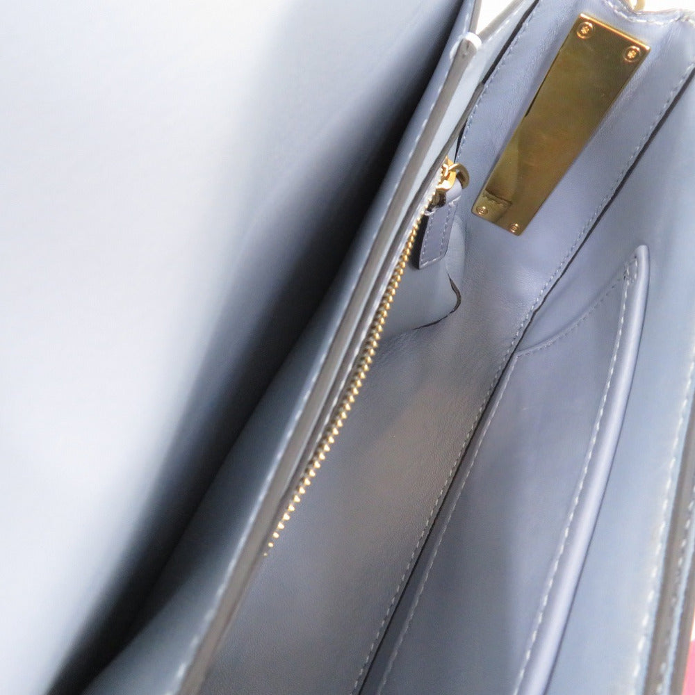 Valentino Garavani Shoulder Bag Leather Light Blue Valentino Garavani Chain Link Shoulder Bag Light