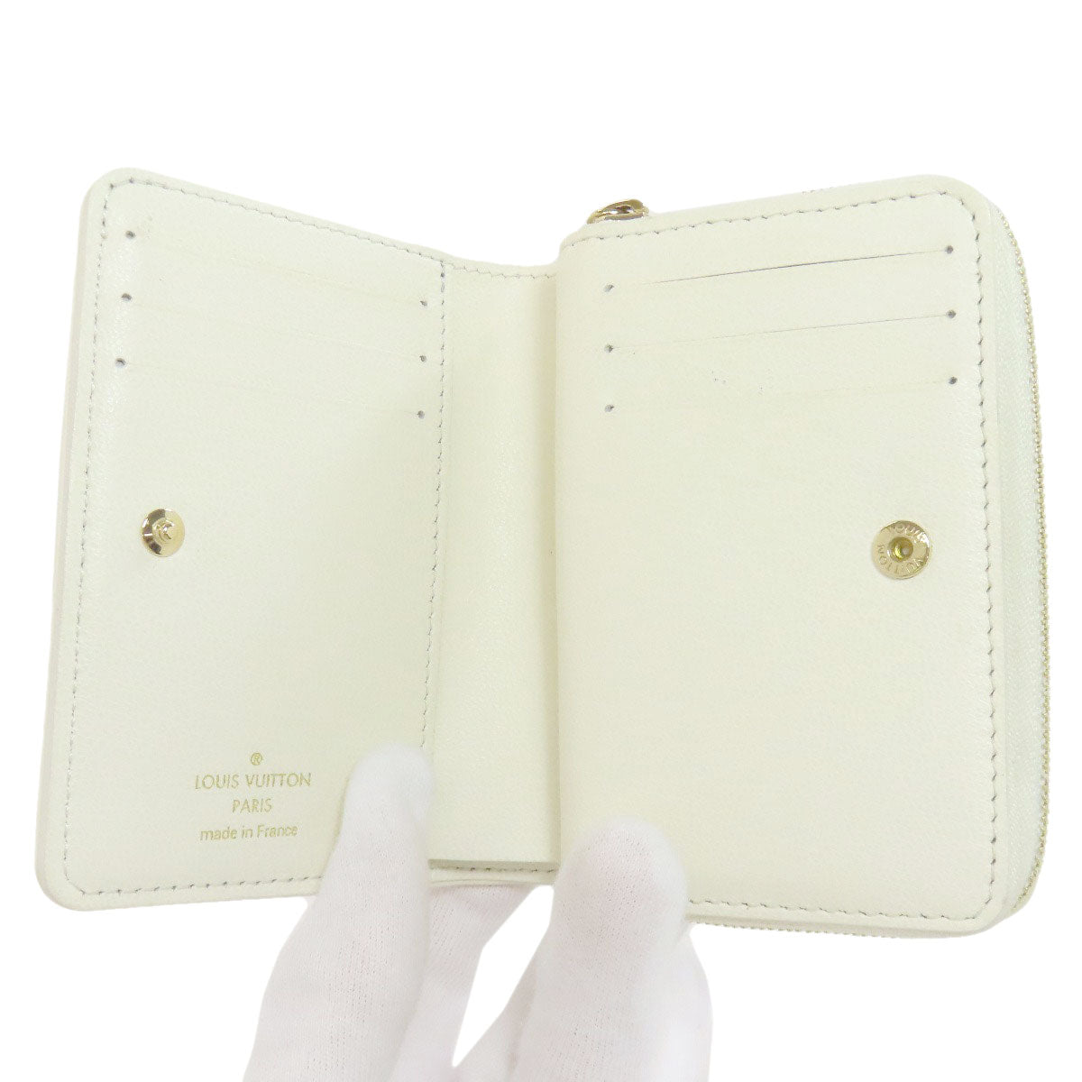 Louis Vuitton Bifold Wallet M11909 Calfskin White Portefeuilleeloup Monogram Flower Women