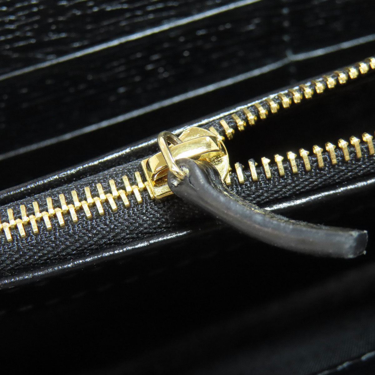 Gucci Long Wallet Purse 772642 Leather Black Logo Women