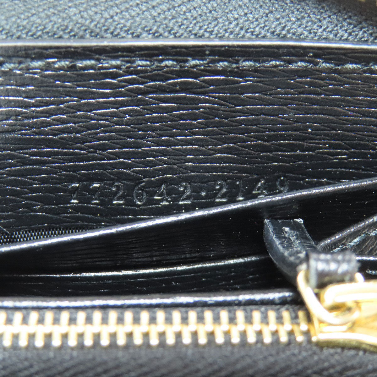 Gucci Long Wallet Purse 772642 Leather Black Logo Women