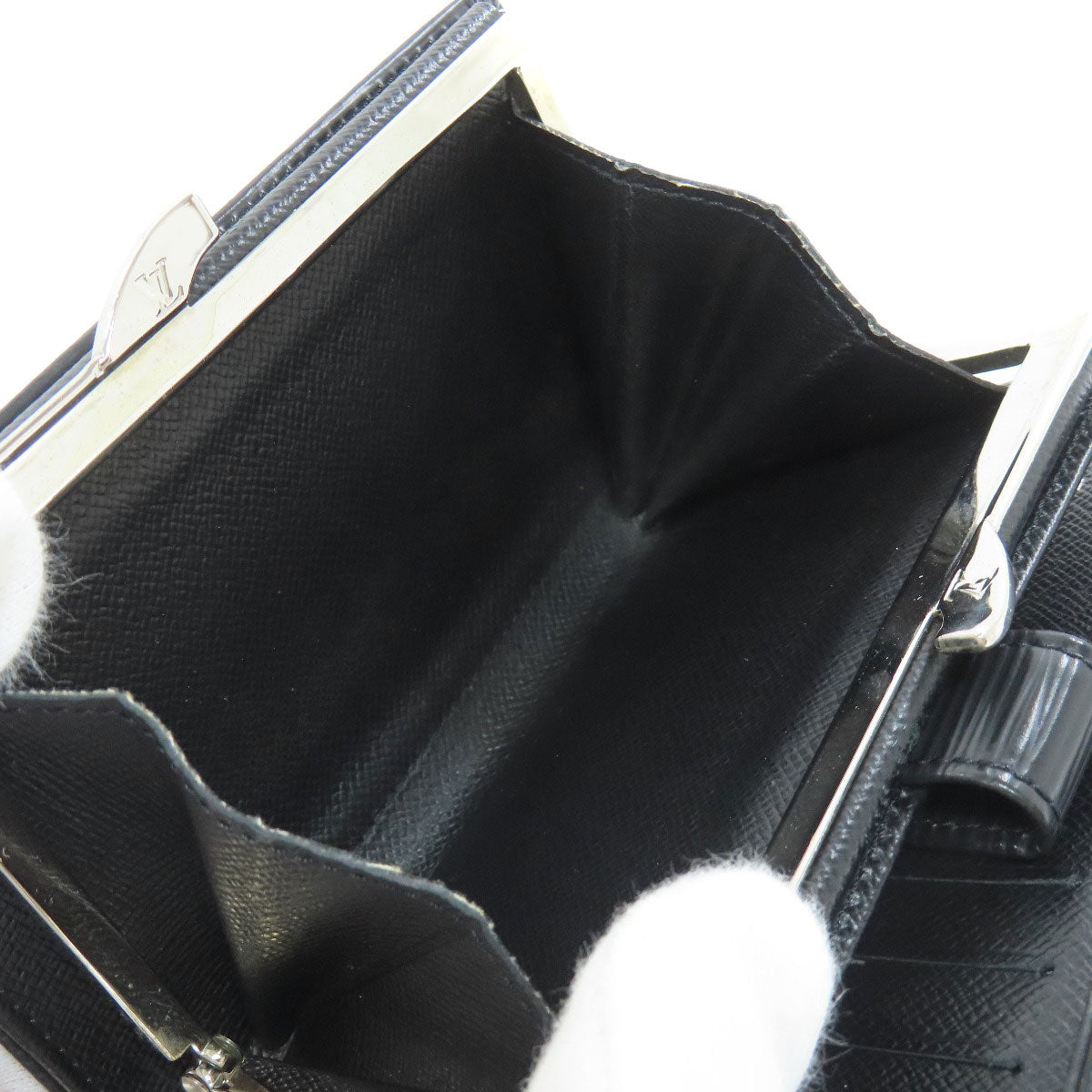 Louis Vuitton Bifold Wallet M63242 Epi Black Portefeuille Vienova Women
