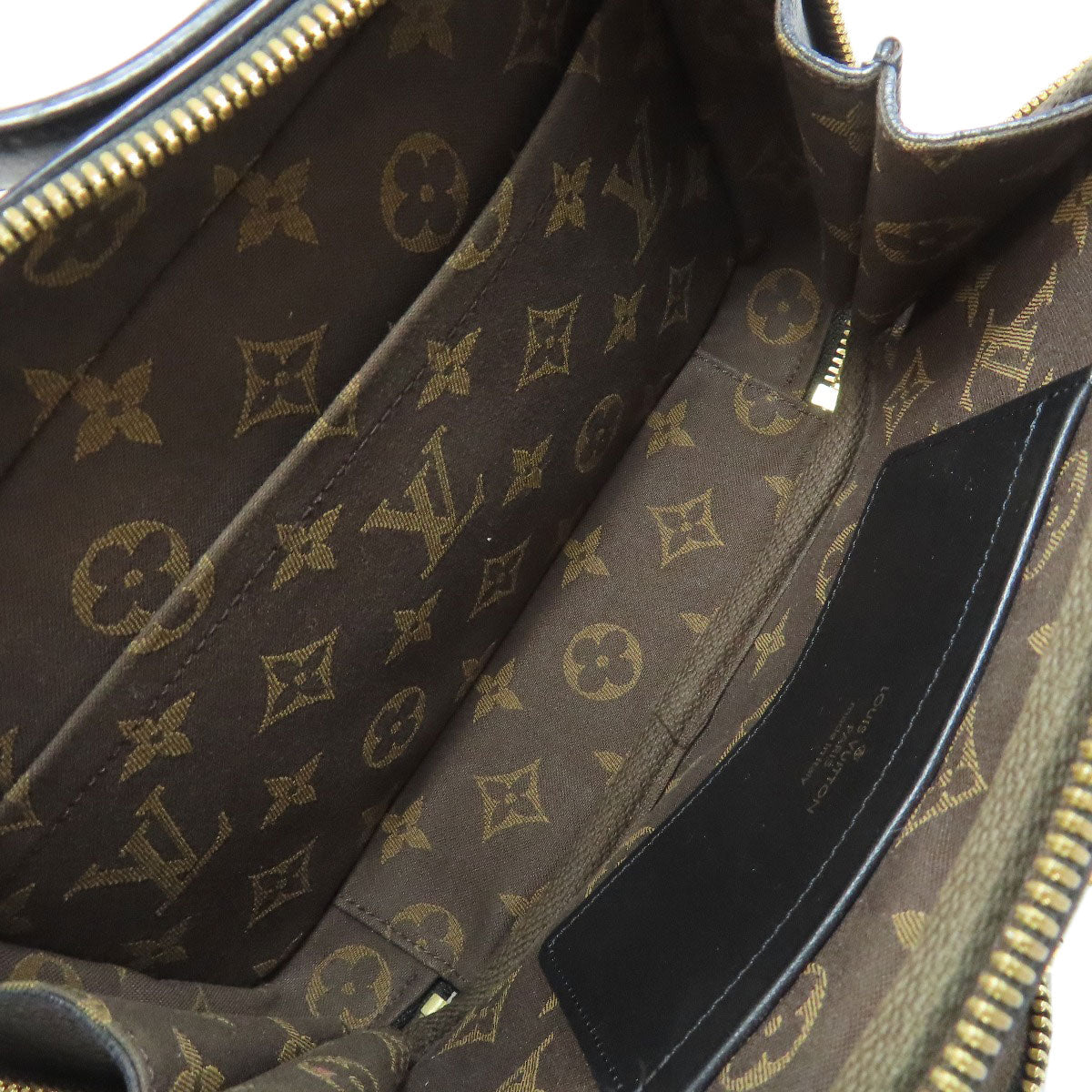 Louis Vuitton Sling Bag M80450 Calfskin Black Utility Crossbody