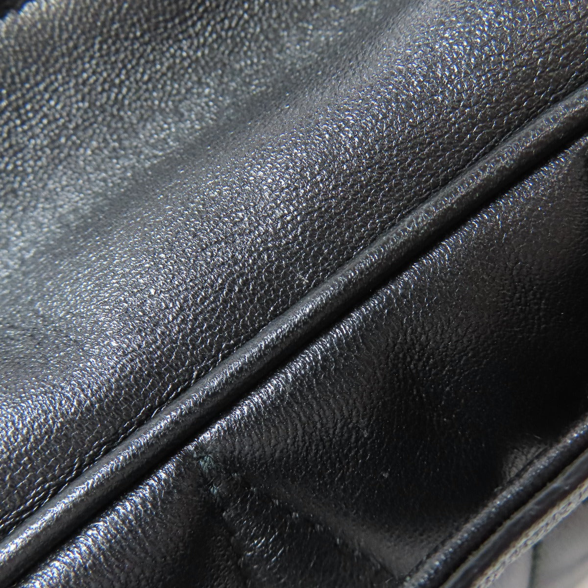 Miumiu Hip Bag Calfskin Black Materasse